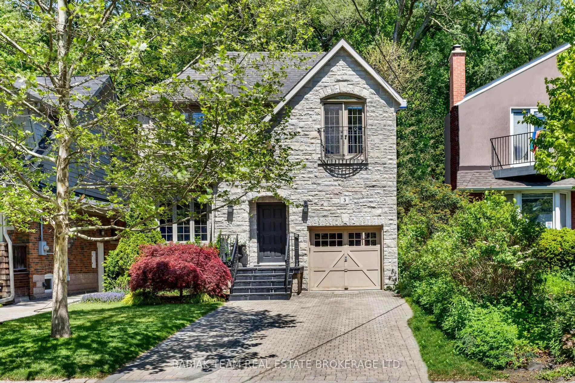Photo 1 of 3 Humbercrest Boulevard, Toronto, Lambton Baby Point — HOMEH