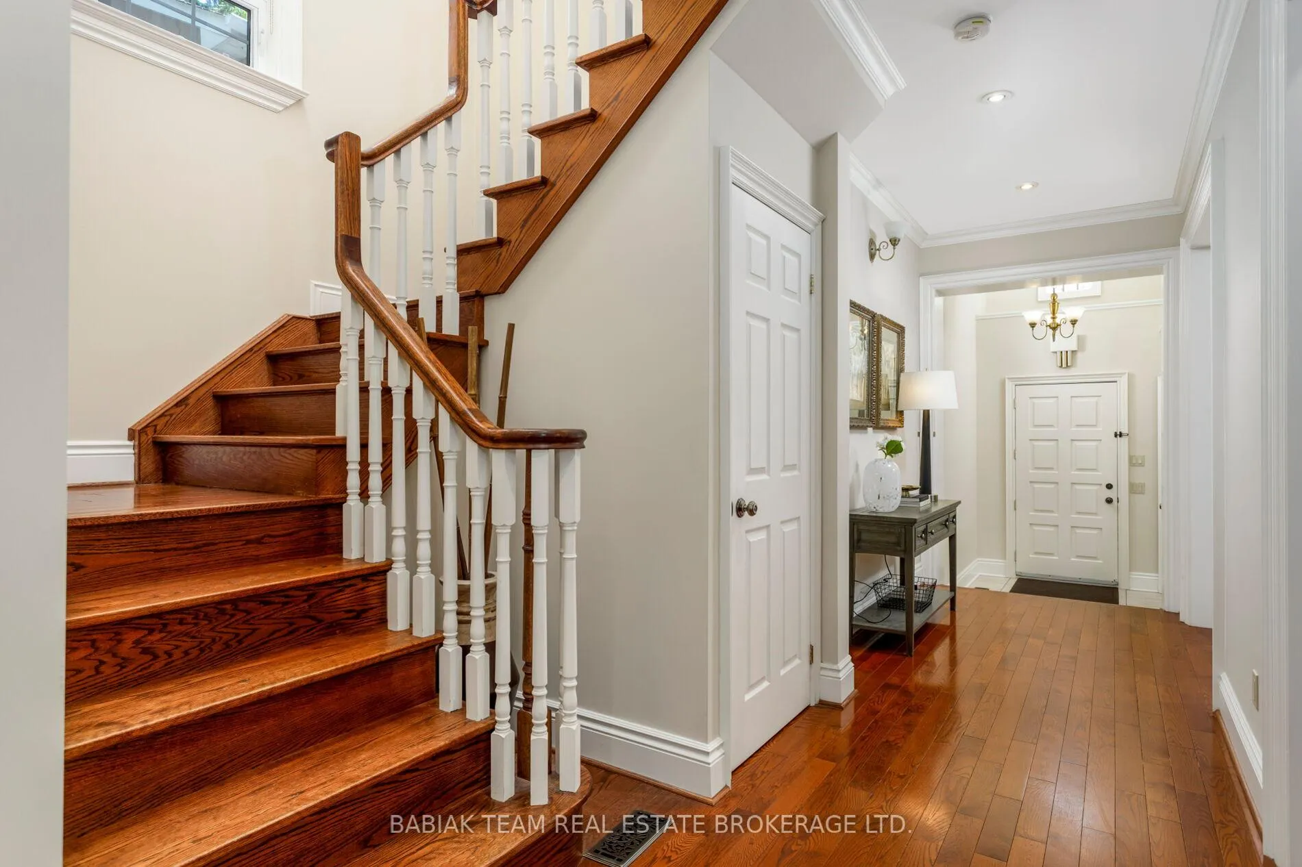 Photo 18 of 3 Humbercrest Boulevard, Toronto, Lambton Baby Point — HOMEH