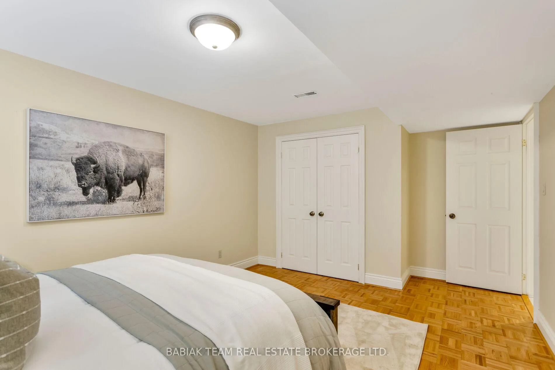 Photo 39 of 3 Humbercrest Boulevard, Toronto, Lambton Baby Point — HOMEH
