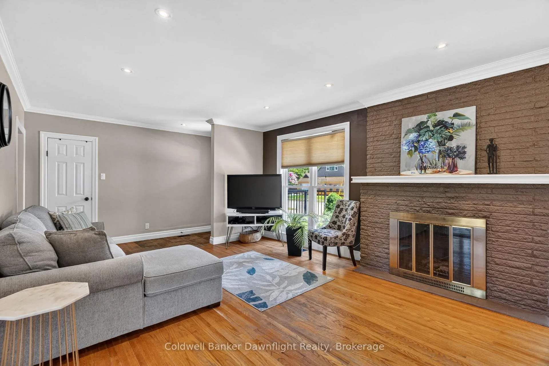 Photo 10 of 116 Sanders Street E, South Huron, Exeter — HOMEH