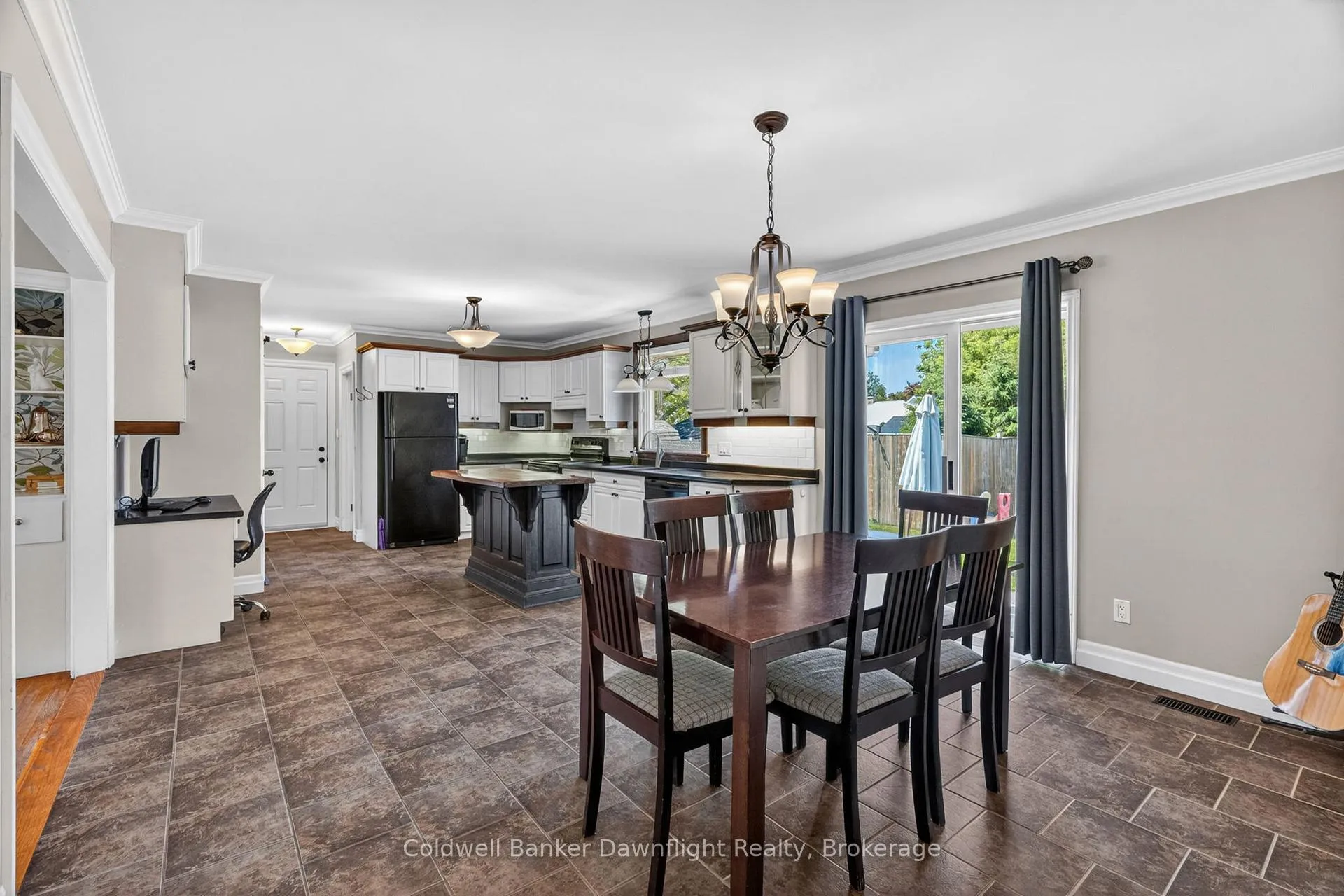Photo 18 of 116 Sanders Street E, South Huron, Exeter — HOMEH