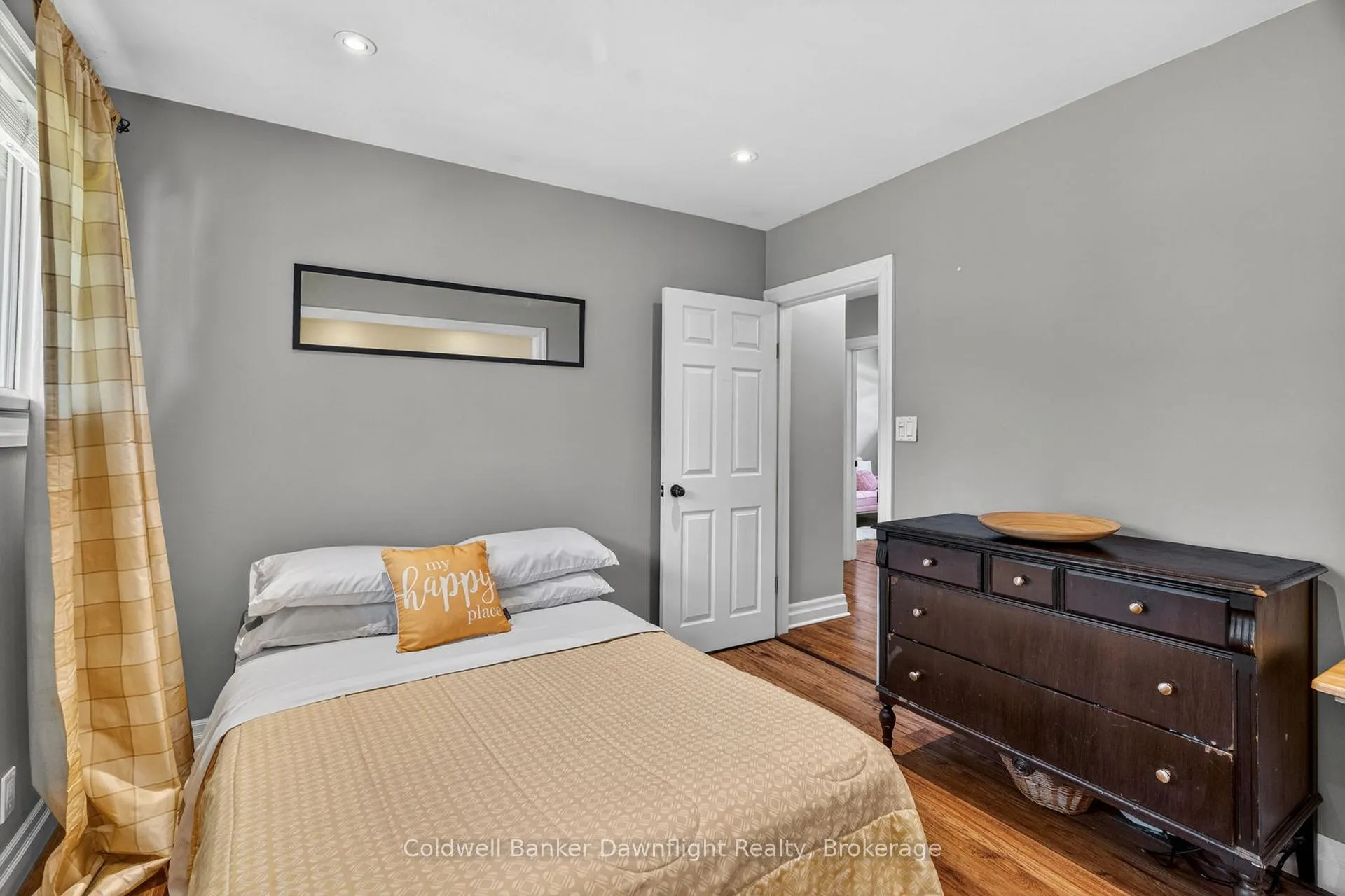 Photo 21 of 116 Sanders Street E, South Huron, Exeter — HOMEH