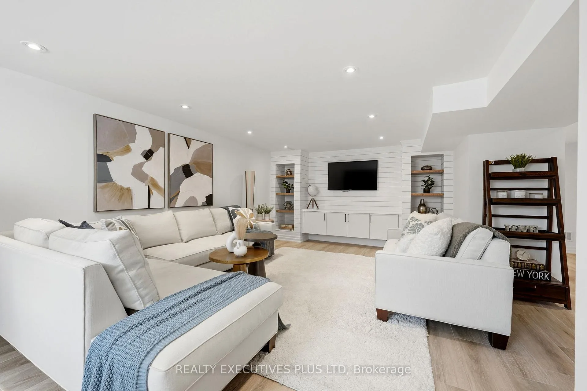 Photo 20 of 9 Hazelbury Drive, King, Nobleton — HOMEH