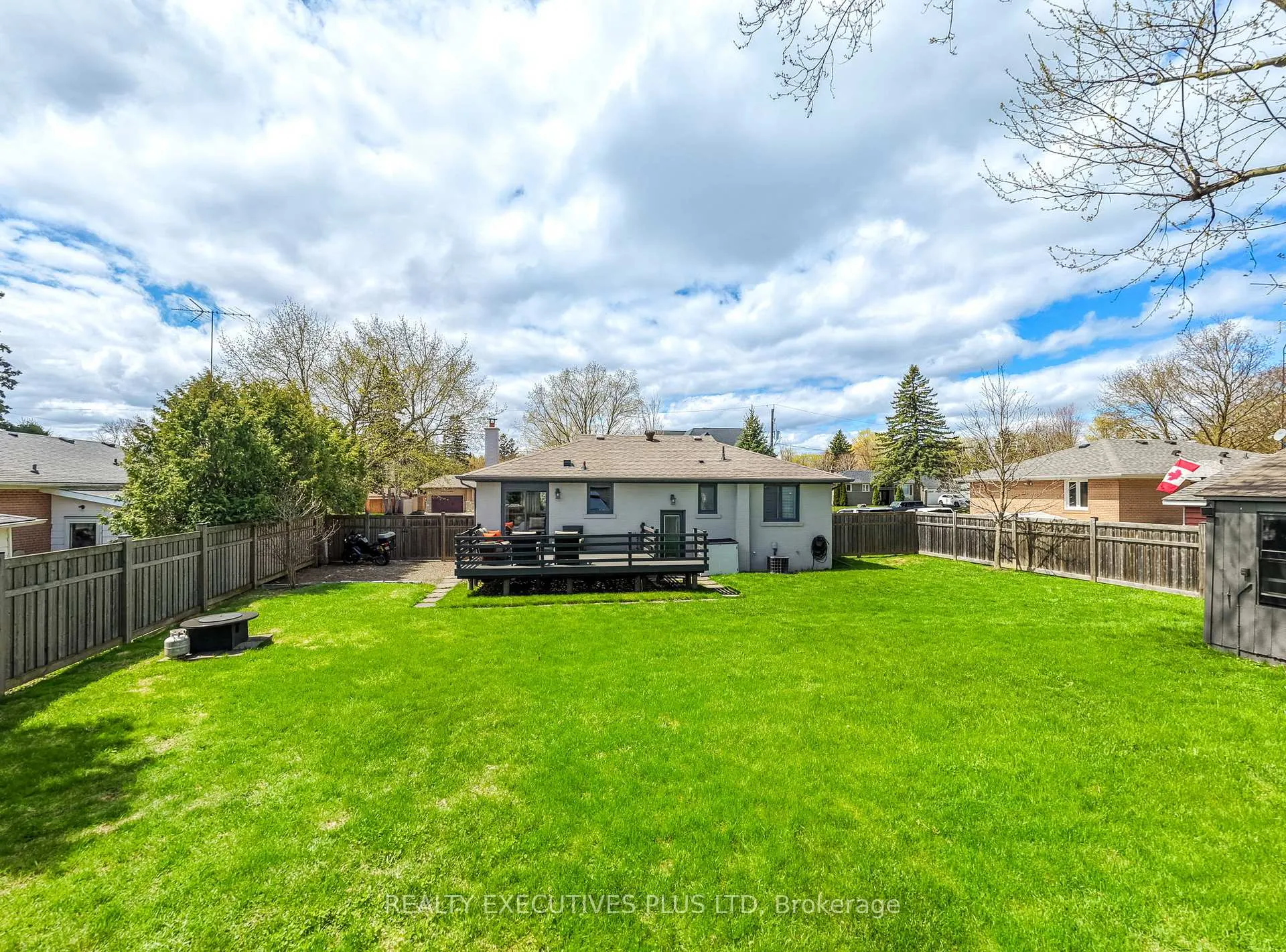 Photo 29 of 9 Hazelbury Drive, King, Nobleton — HOMEH