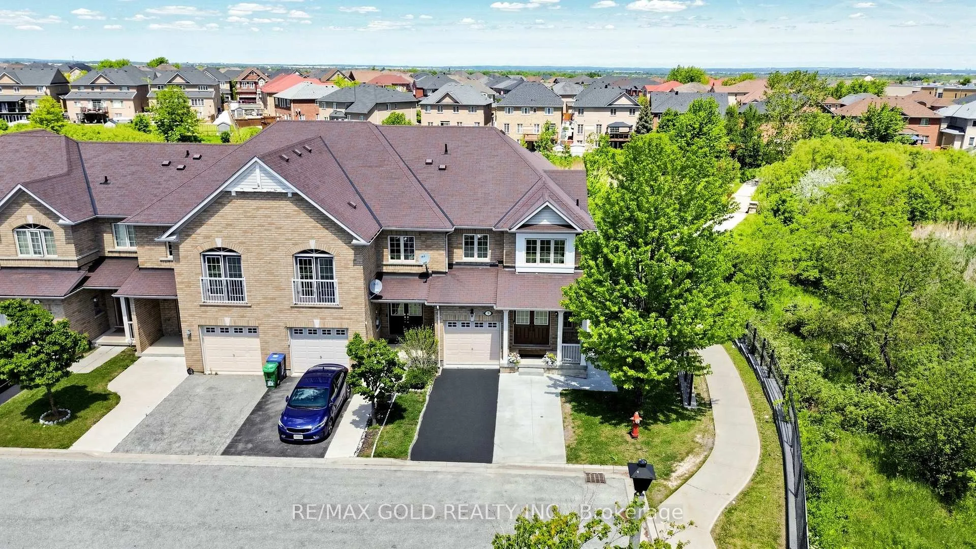 Photo 45 of 9 Edgewater Court, Brampton, Sandringham-Wellington — HOMEH