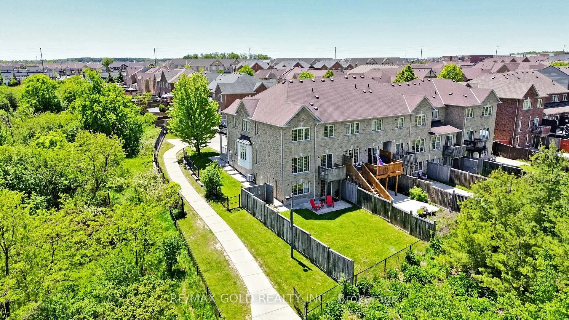 Photo 46 of 9 Edgewater Court, Brampton, Sandringham-Wellington — HOMEH