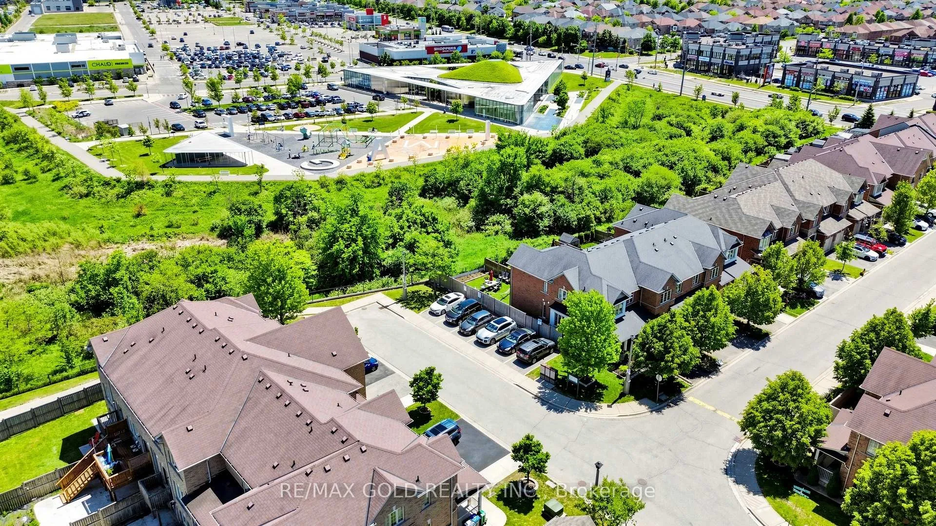 Photo 48 of 9 Edgewater Court, Brampton, Sandringham-Wellington — HOMEH