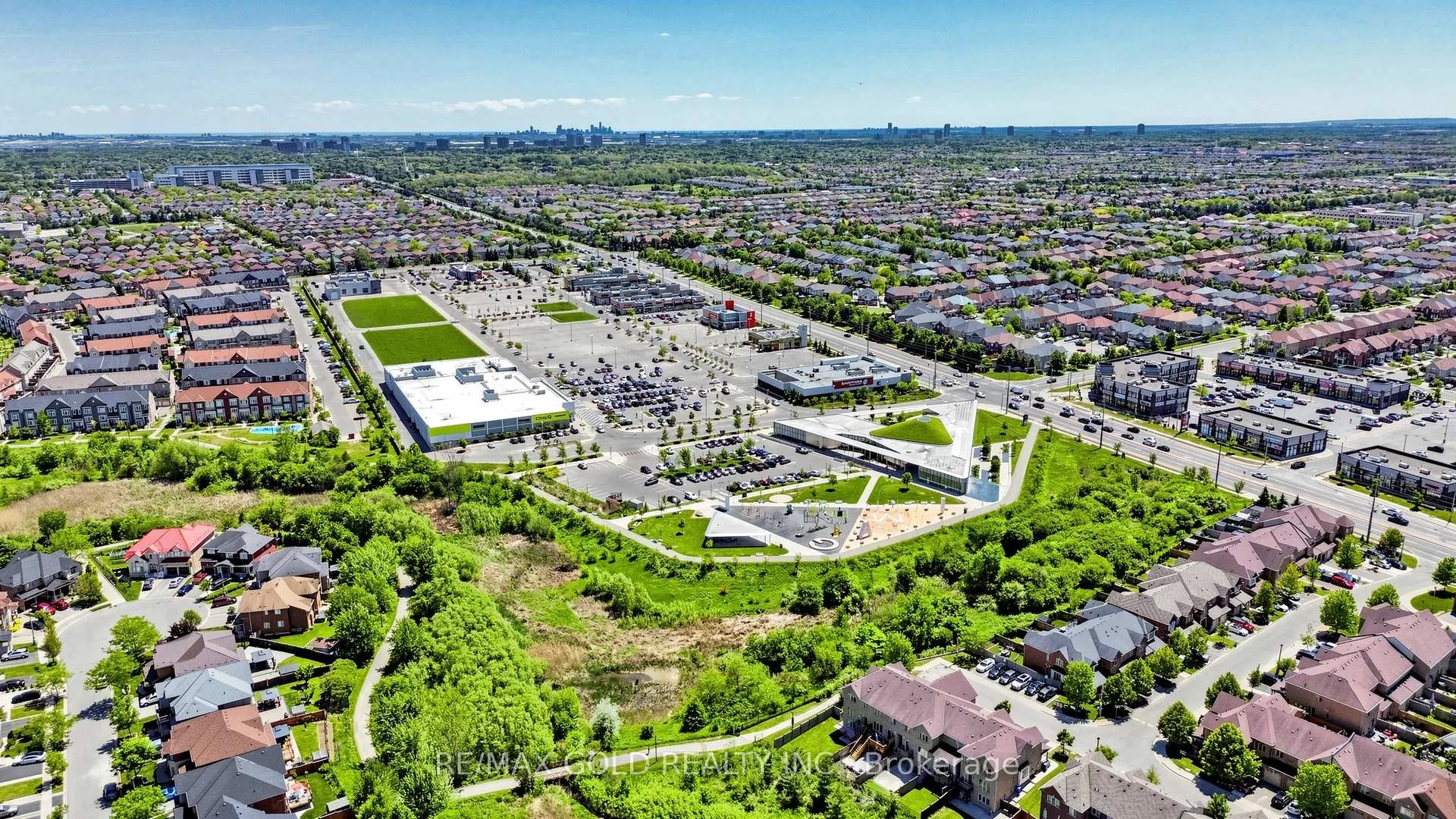 Photo 50 of 9 Edgewater Court, Brampton, Sandringham-Wellington — HOMEH