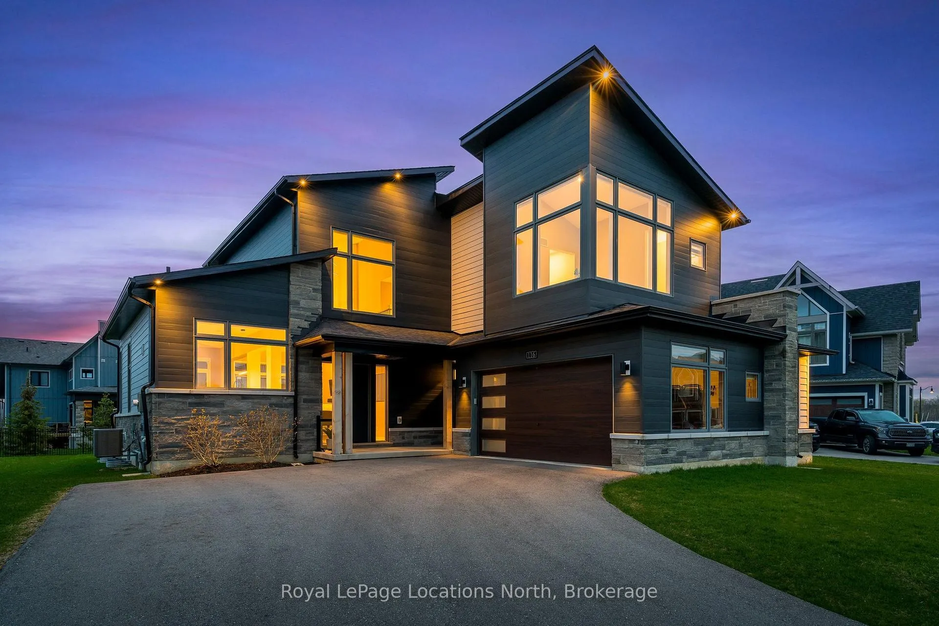 Photo 1 of 116 Stoneleigh Drive, Blue Mountains — HOMEH