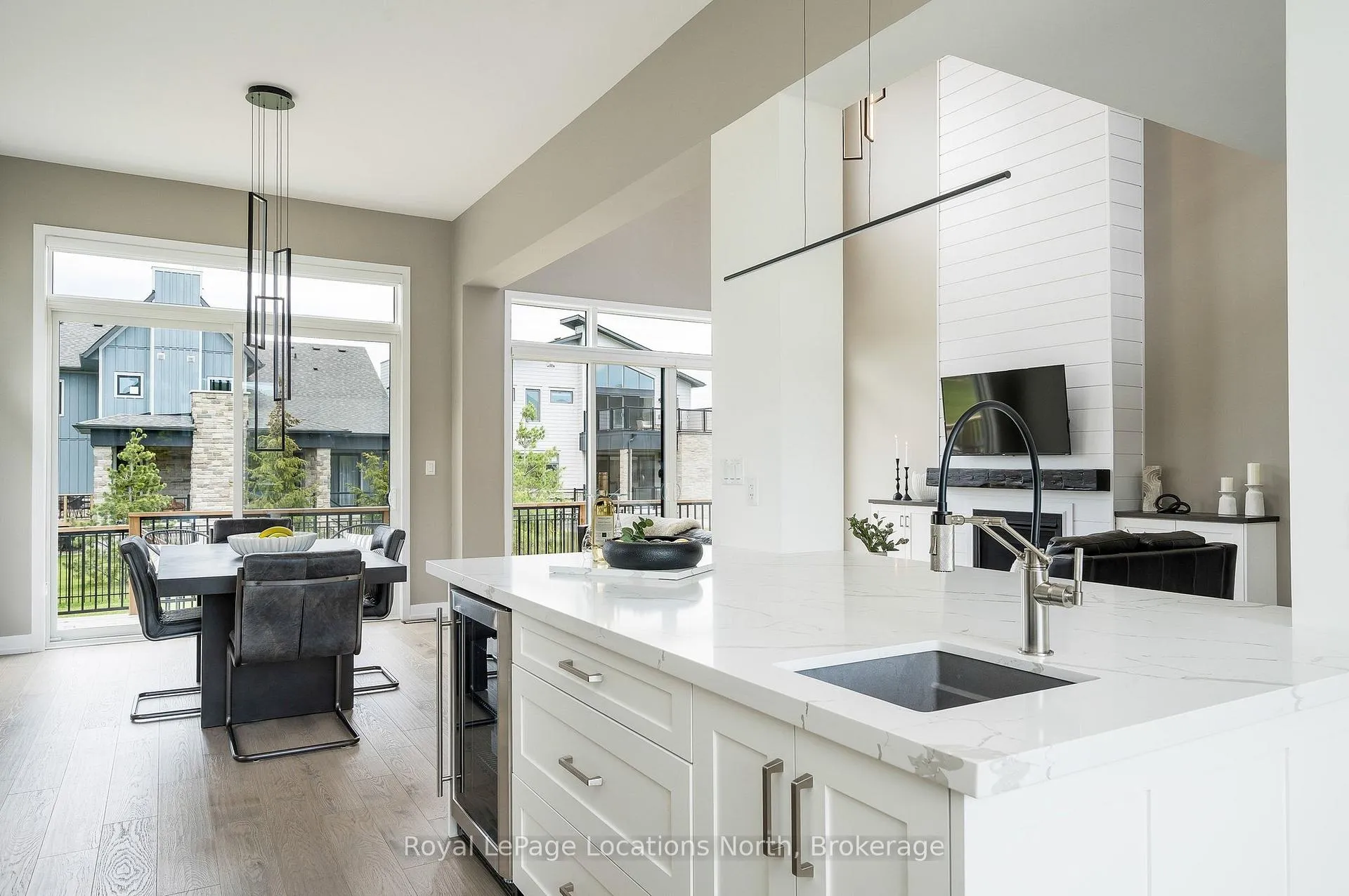 Photo 12 of 116 Stoneleigh Drive, Blue Mountains — HOMEH