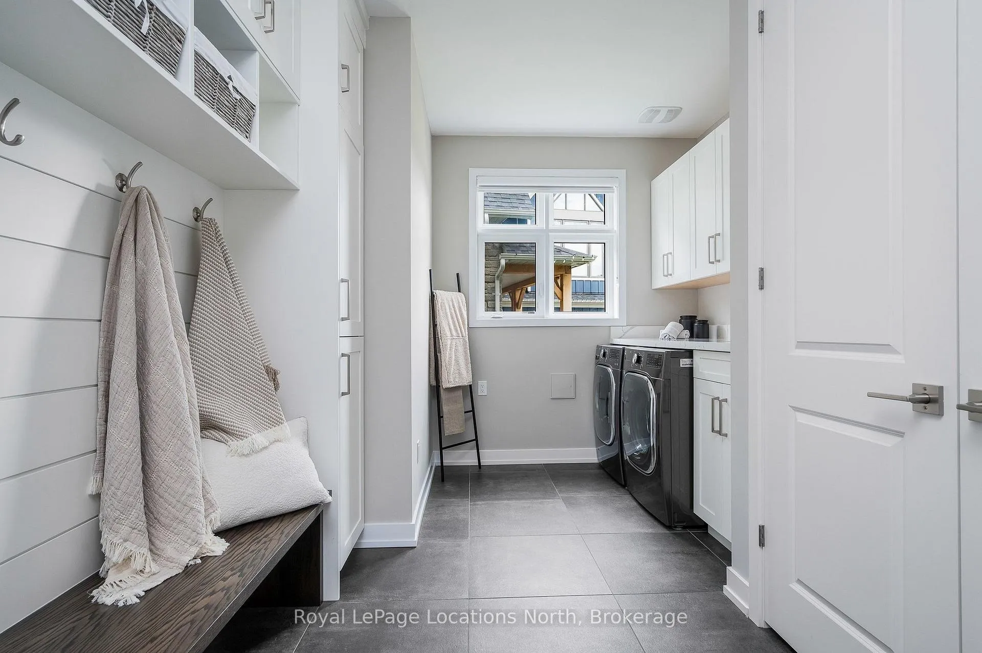 Photo 29 of 116 Stoneleigh Drive, Blue Mountains — HOMEH