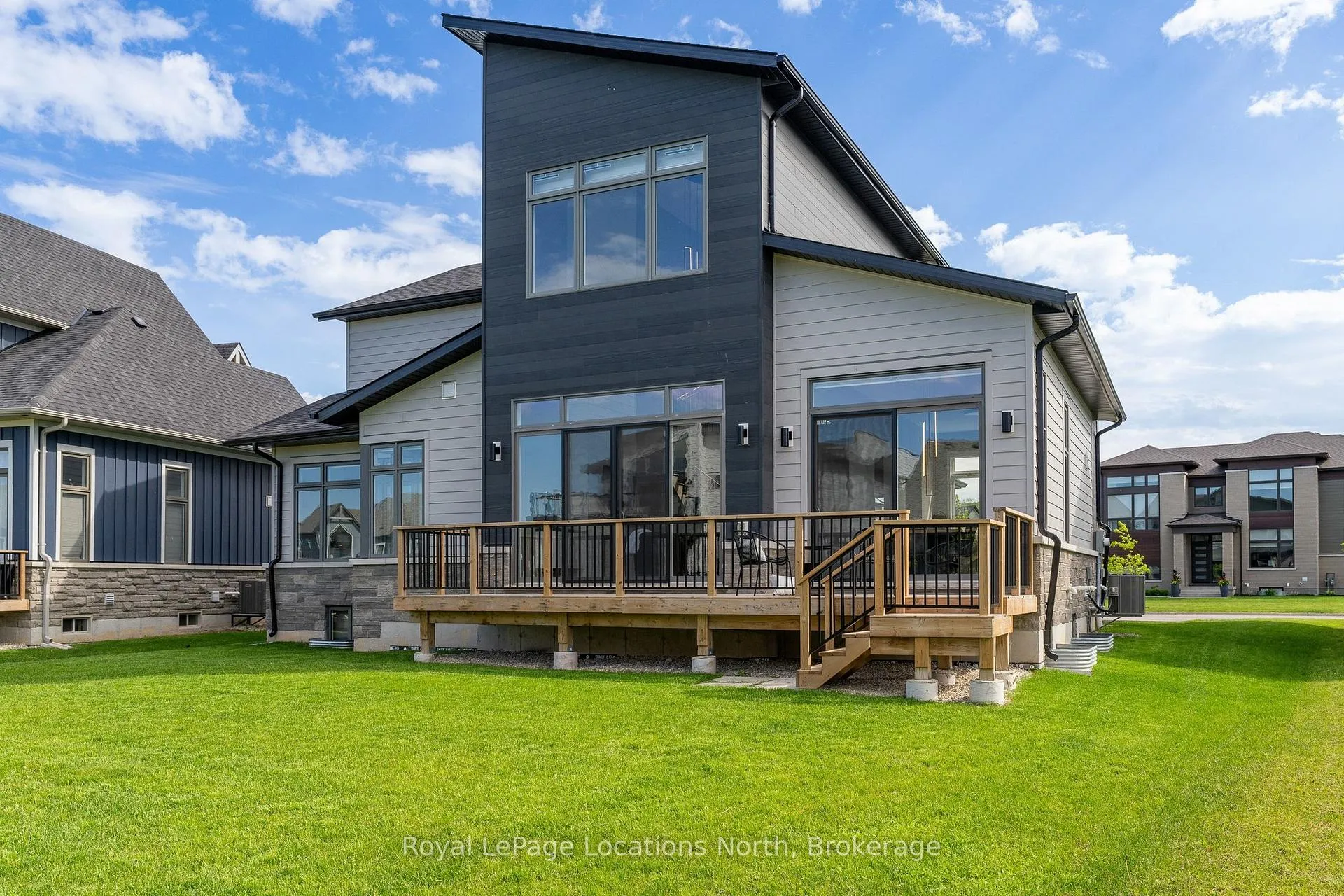 Photo 42 of 116 Stoneleigh Drive, Blue Mountains — HOMEH
