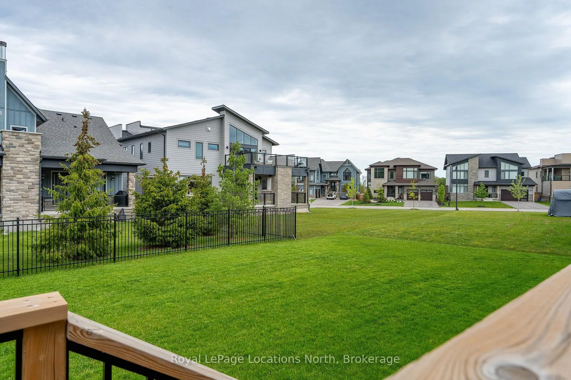 Photo 44 of 116 Stoneleigh Drive, Blue Mountains — HOMEH