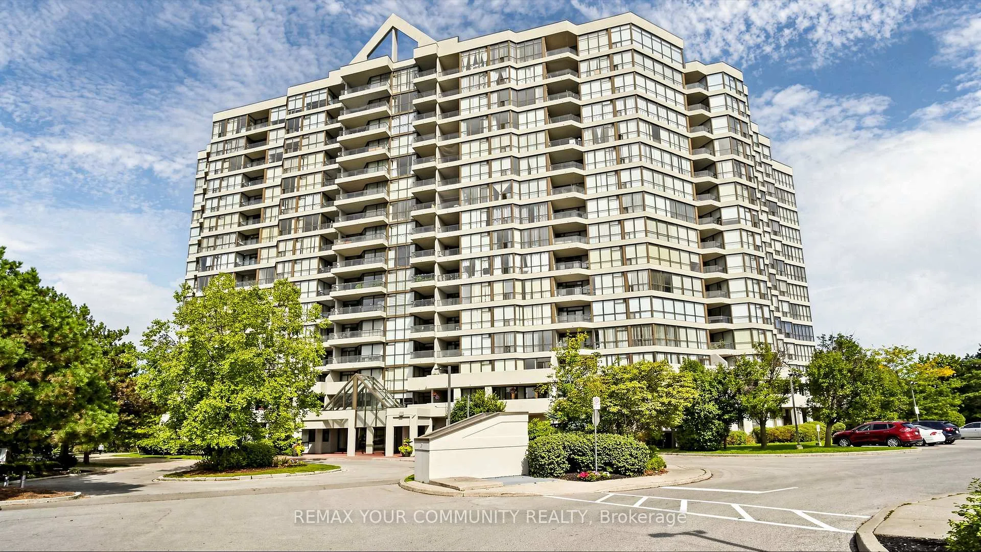 Photo 2 of Unit 1215, 1 Rowntree Road, Etobicoke, Mount Olive-Silverstone-Jamestown — HOMEH