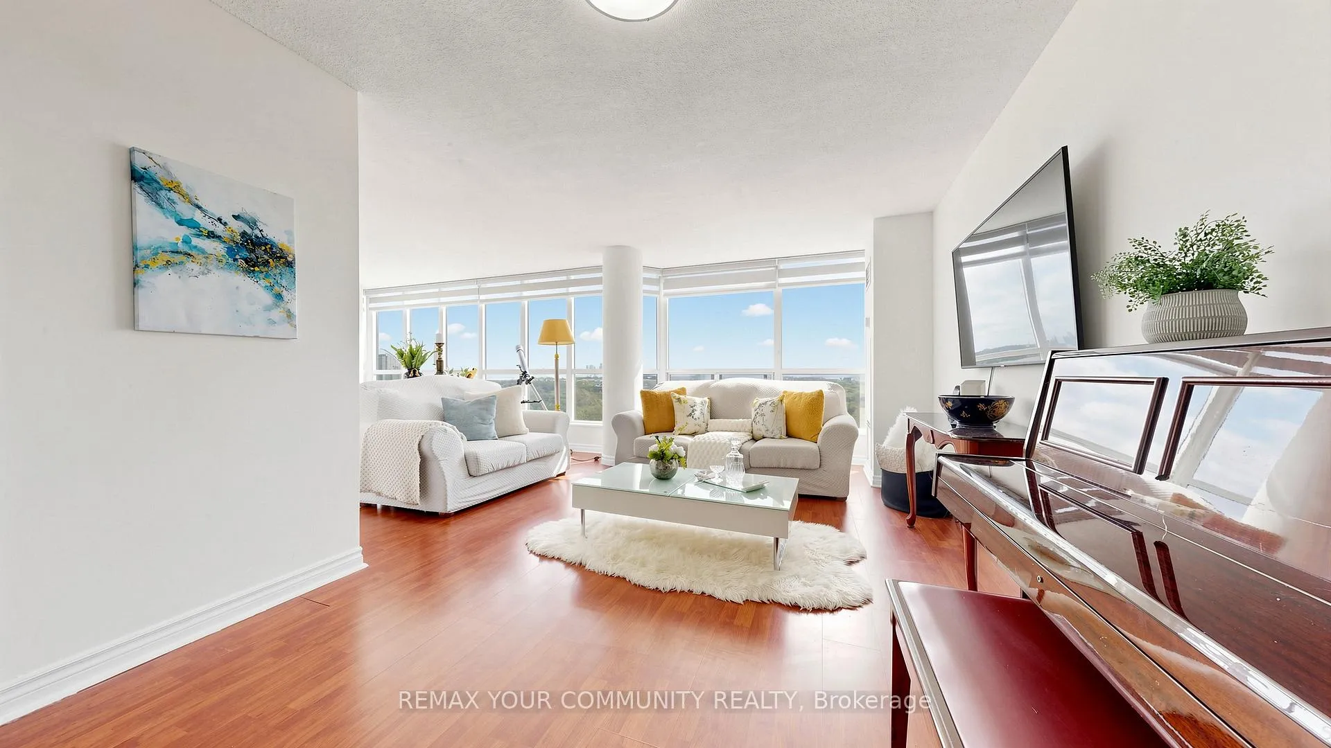 Photo 10 of Unit 1215, 1 Rowntree Road, Etobicoke, Mount Olive-Silverstone-Jamestown — HOMEH
