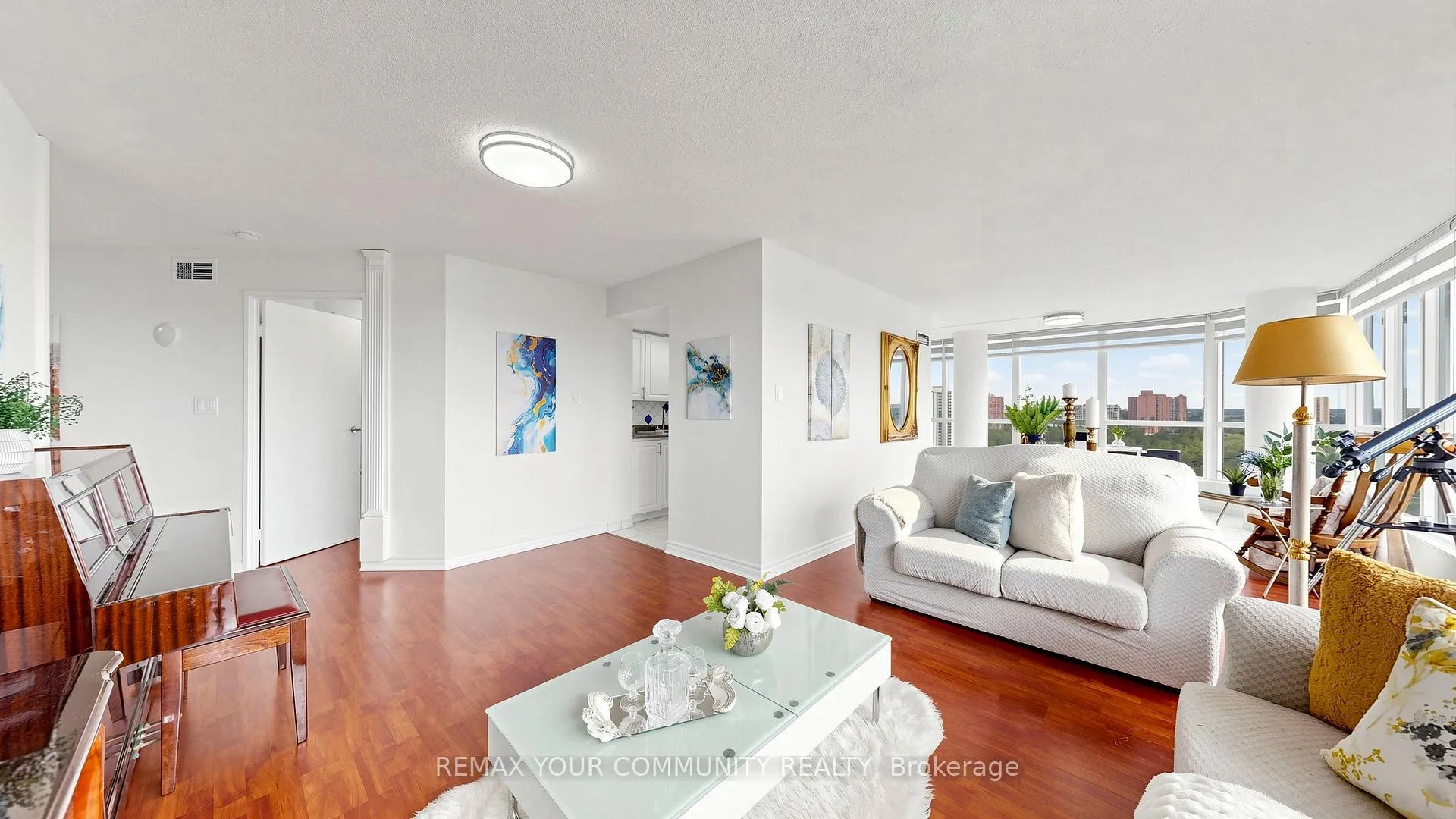 Photo 13 of Unit 1215, 1 Rowntree Road, Etobicoke, Mount Olive-Silverstone-Jamestown — HOMEH