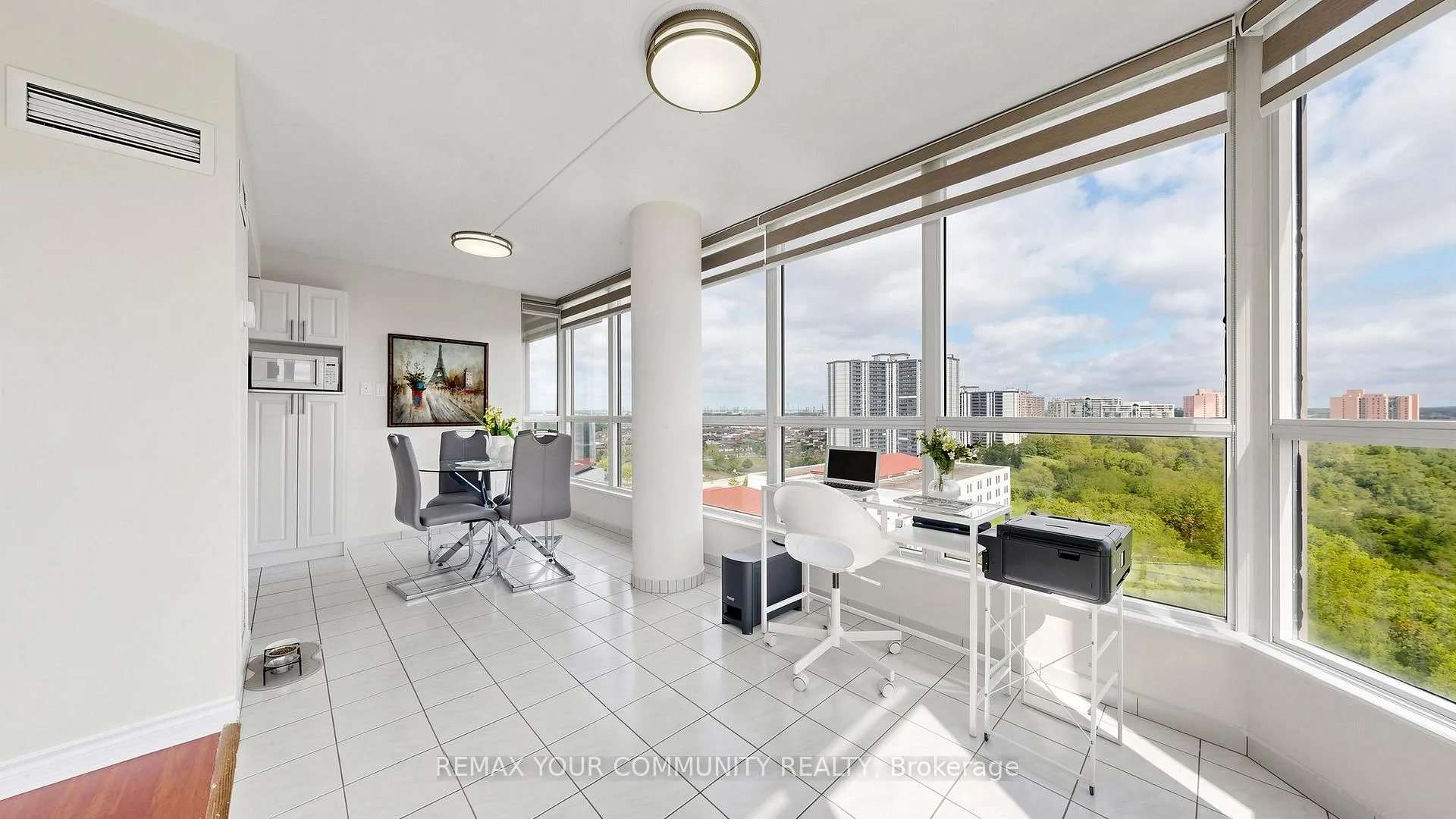 Photo 19 of Unit 1215, 1 Rowntree Road, Etobicoke, Mount Olive-Silverstone-Jamestown — HOMEH