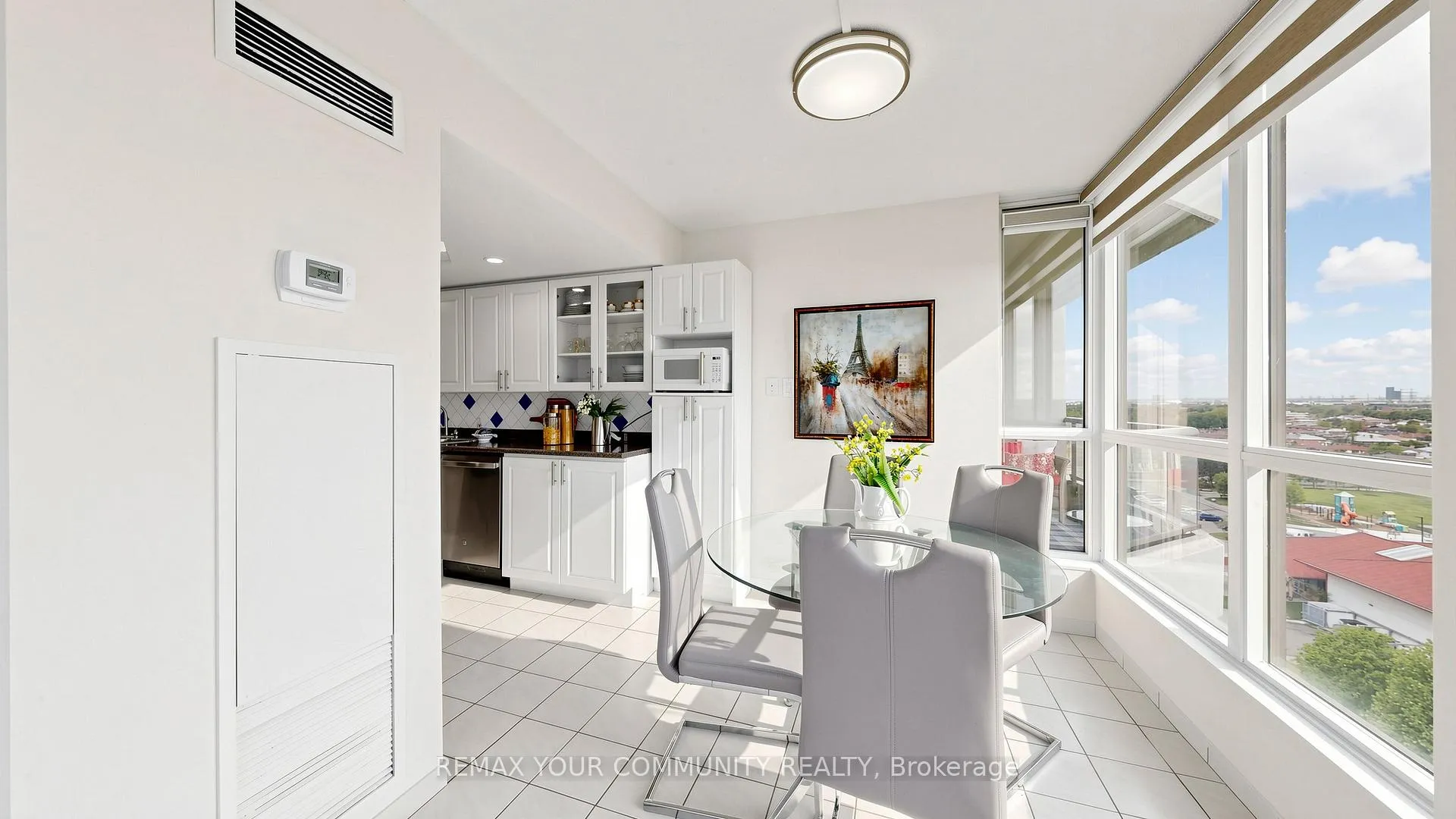 Photo 21 of Unit 1215, 1 Rowntree Road, Etobicoke, Mount Olive-Silverstone-Jamestown — HOMEH