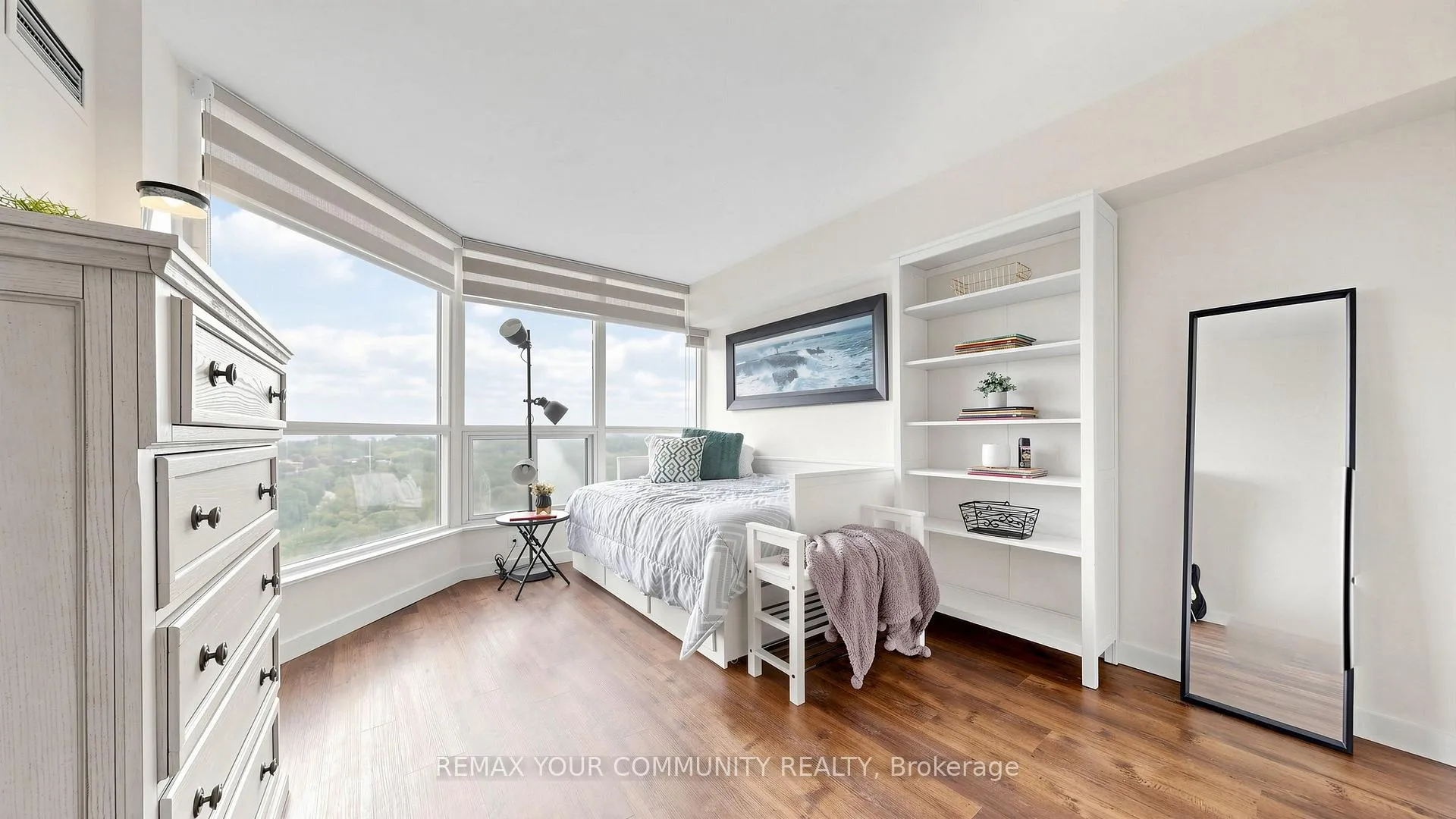 Photo 32 of Unit 1215, 1 Rowntree Road, Etobicoke, Mount Olive-Silverstone-Jamestown — HOMEH