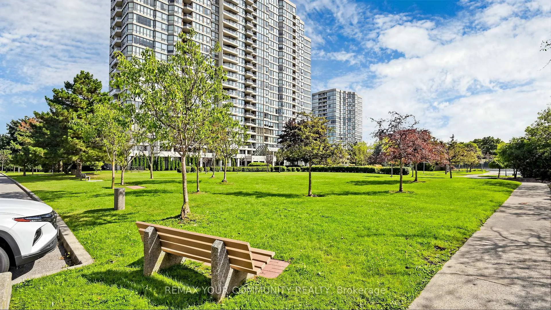 Photo 49 of Unit 1215, 1 Rowntree Road, Etobicoke, Mount Olive-Silverstone-Jamestown — HOMEH