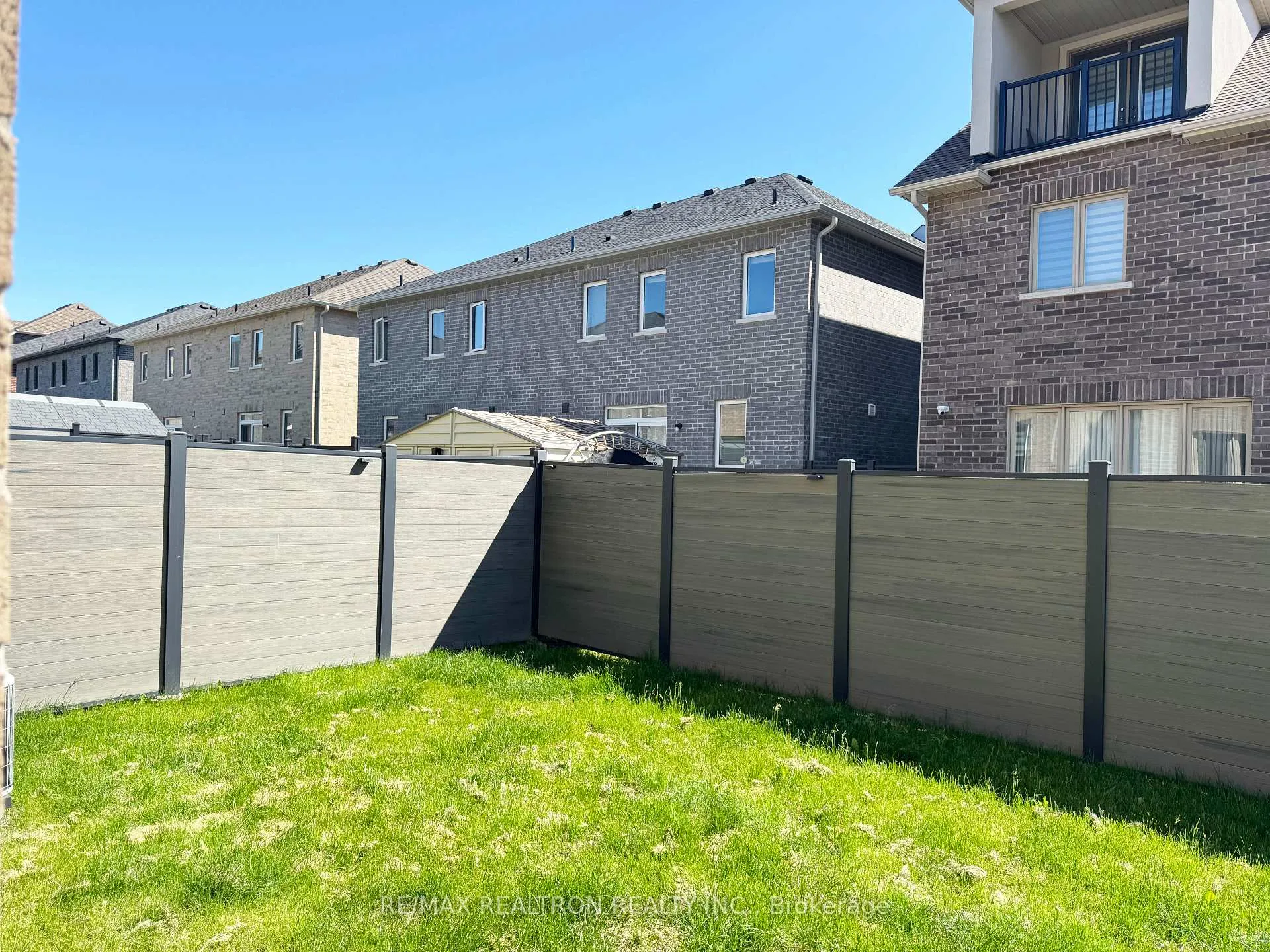 Photo 14 of 7 Crofting Crescent, Markham, Wismer — HOMEH