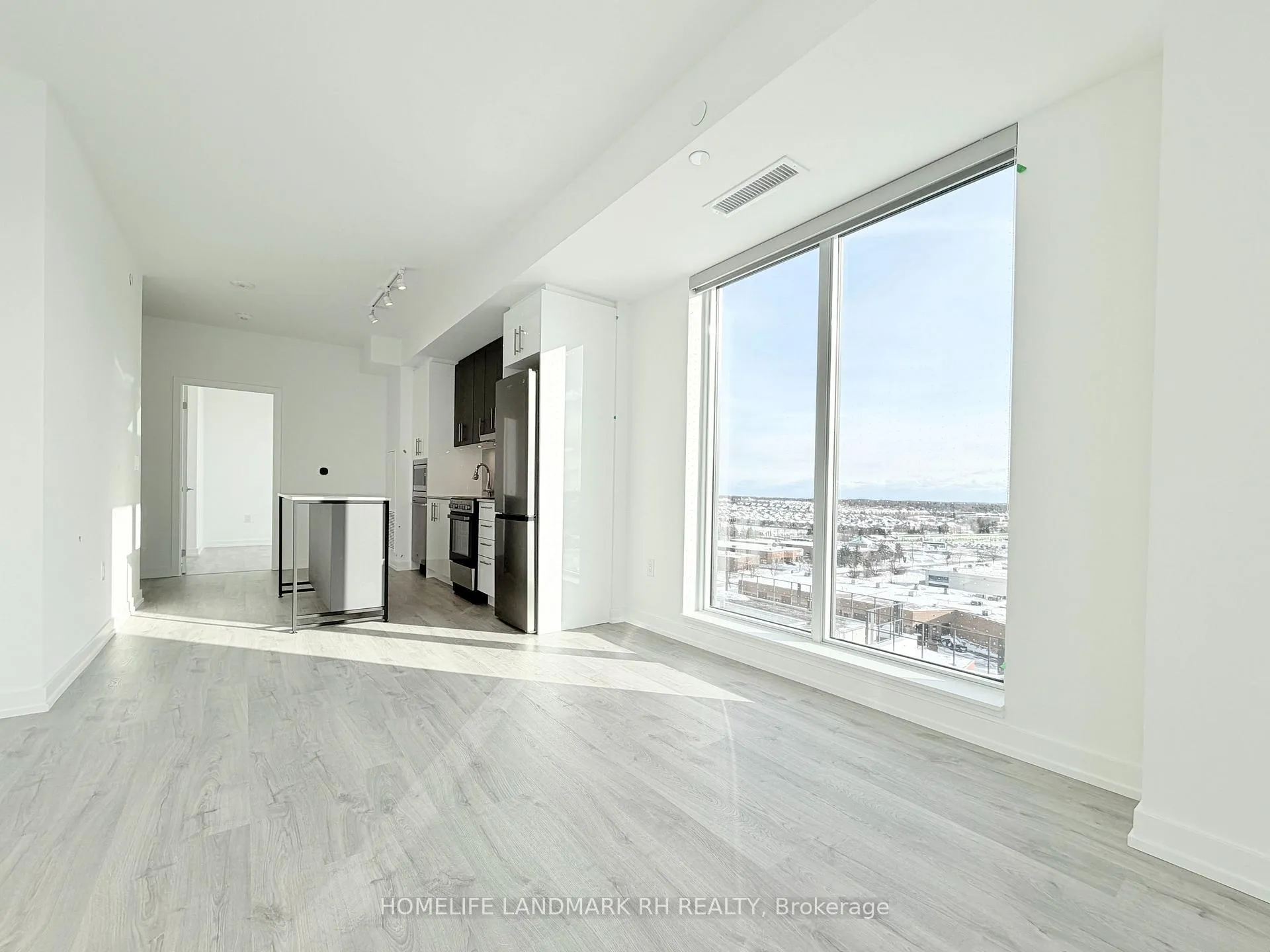 Photo 7 of Unit 1003, 9763 Markham Road, Markham, Greensborough — HOMEH