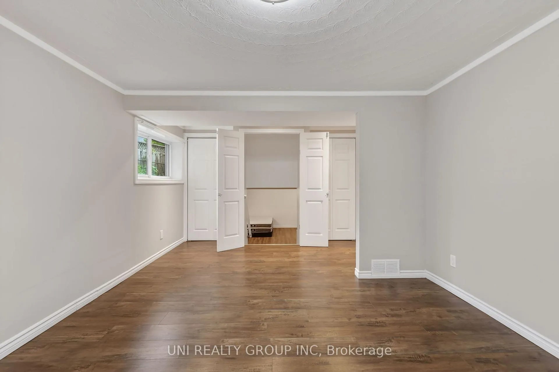 Photo 25 of 2554 Egan Road, Ottawa, Mooneys Bay/Riverside Park — HOMEH