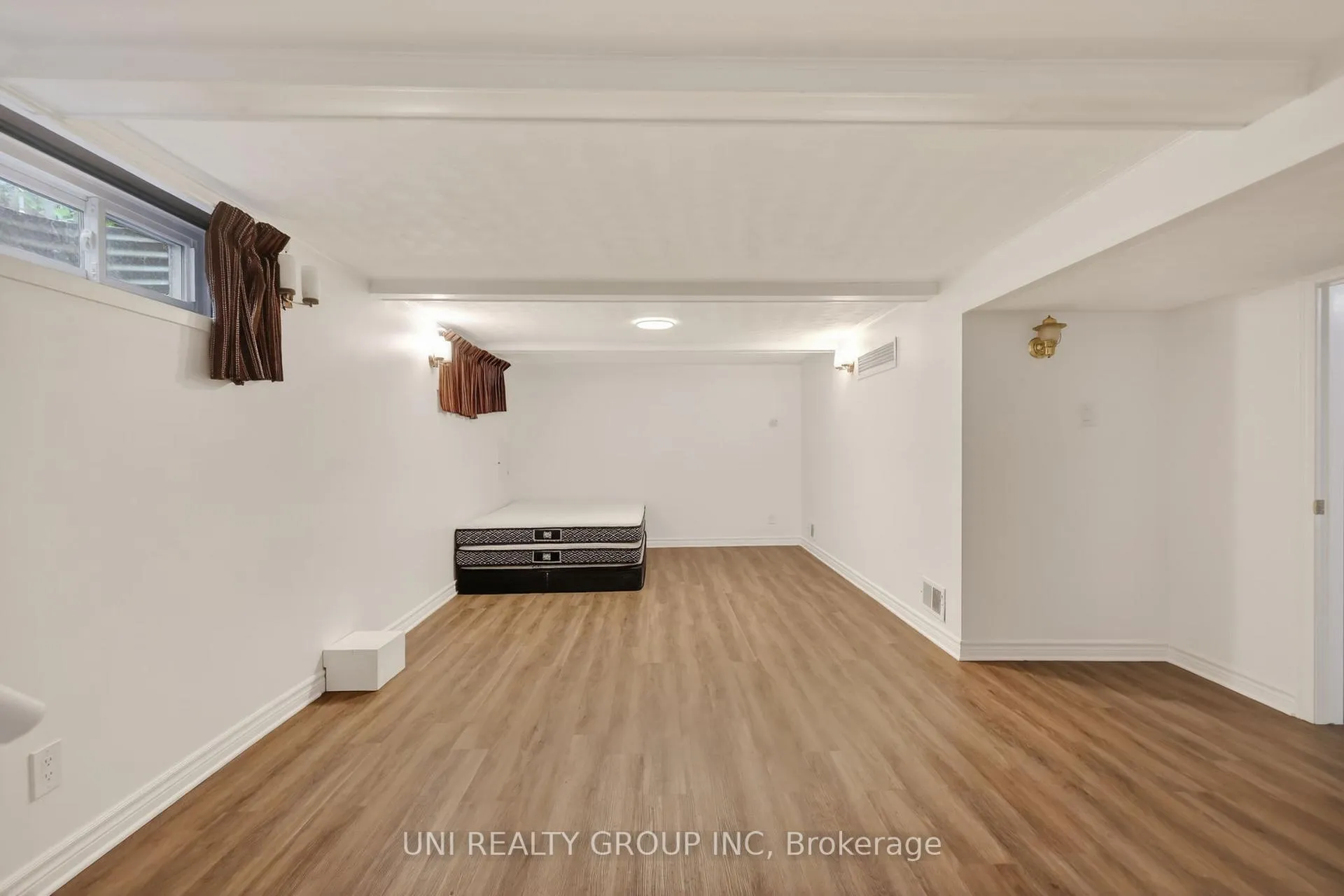 Photo 27 of 2554 Egan Road, Ottawa, Mooneys Bay/Riverside Park — HOMEH