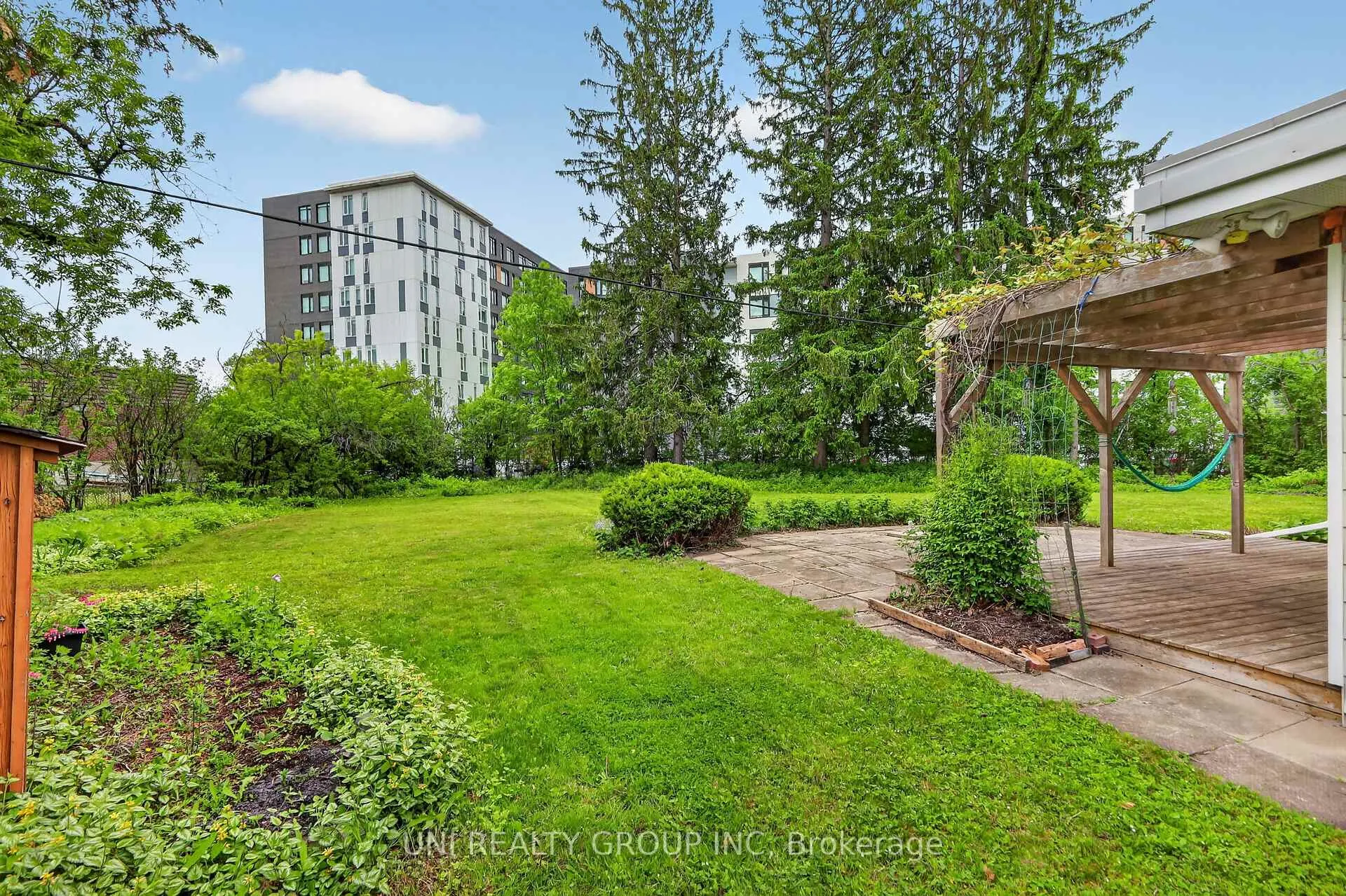 Photo 31 of 2554 Egan Road, Ottawa, Mooneys Bay/Riverside Park — HOMEH