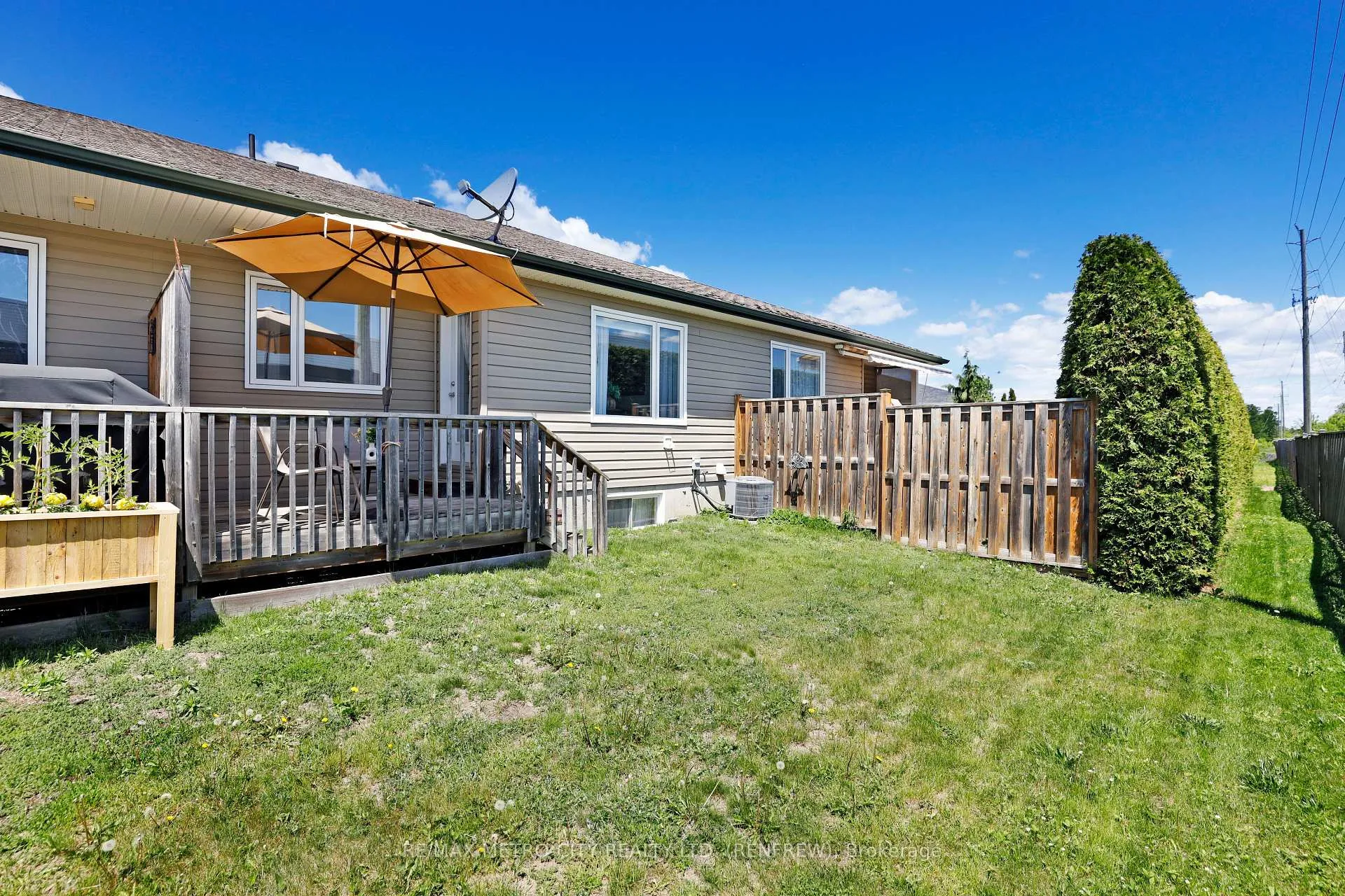 Photo 31 of 178 Elk Street, Renfrew — HOMEH