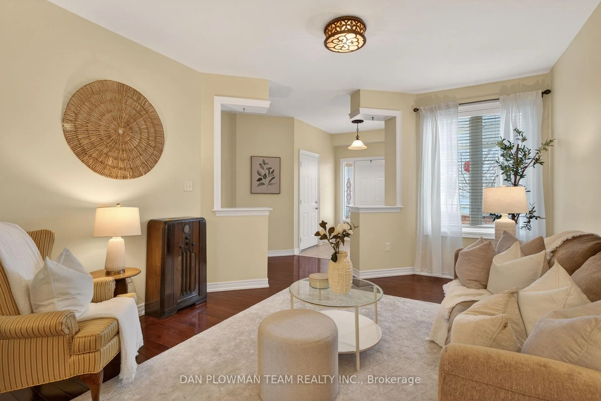 Photo 6 of 1609 Badgley Drive, Oshawa, Taunton — HOMEH