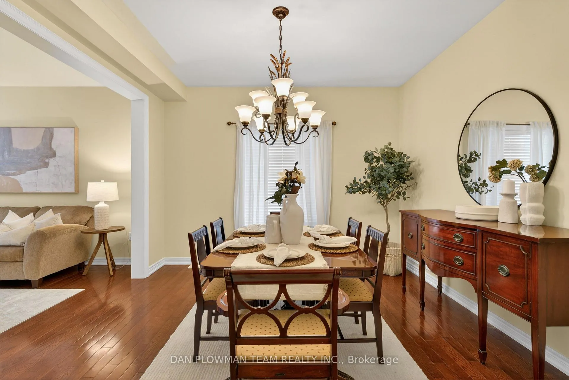 Photo 8 of 1609 Badgley Drive, Oshawa, Taunton — HOMEH