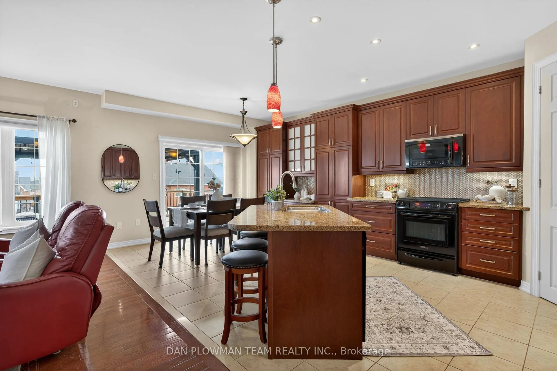 Photo 9 of 1609 Badgley Drive, Oshawa, Taunton — HOMEH