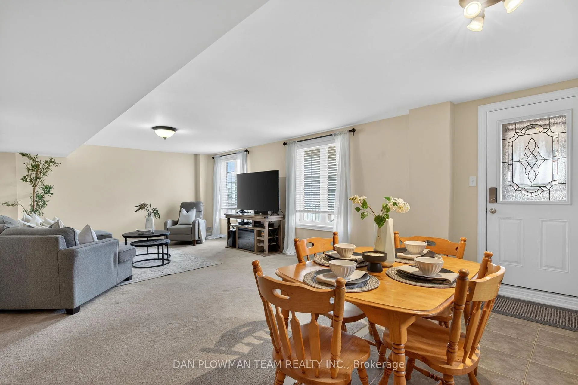 Photo 37 of 1609 Badgley Drive, Oshawa, Taunton — HOMEH