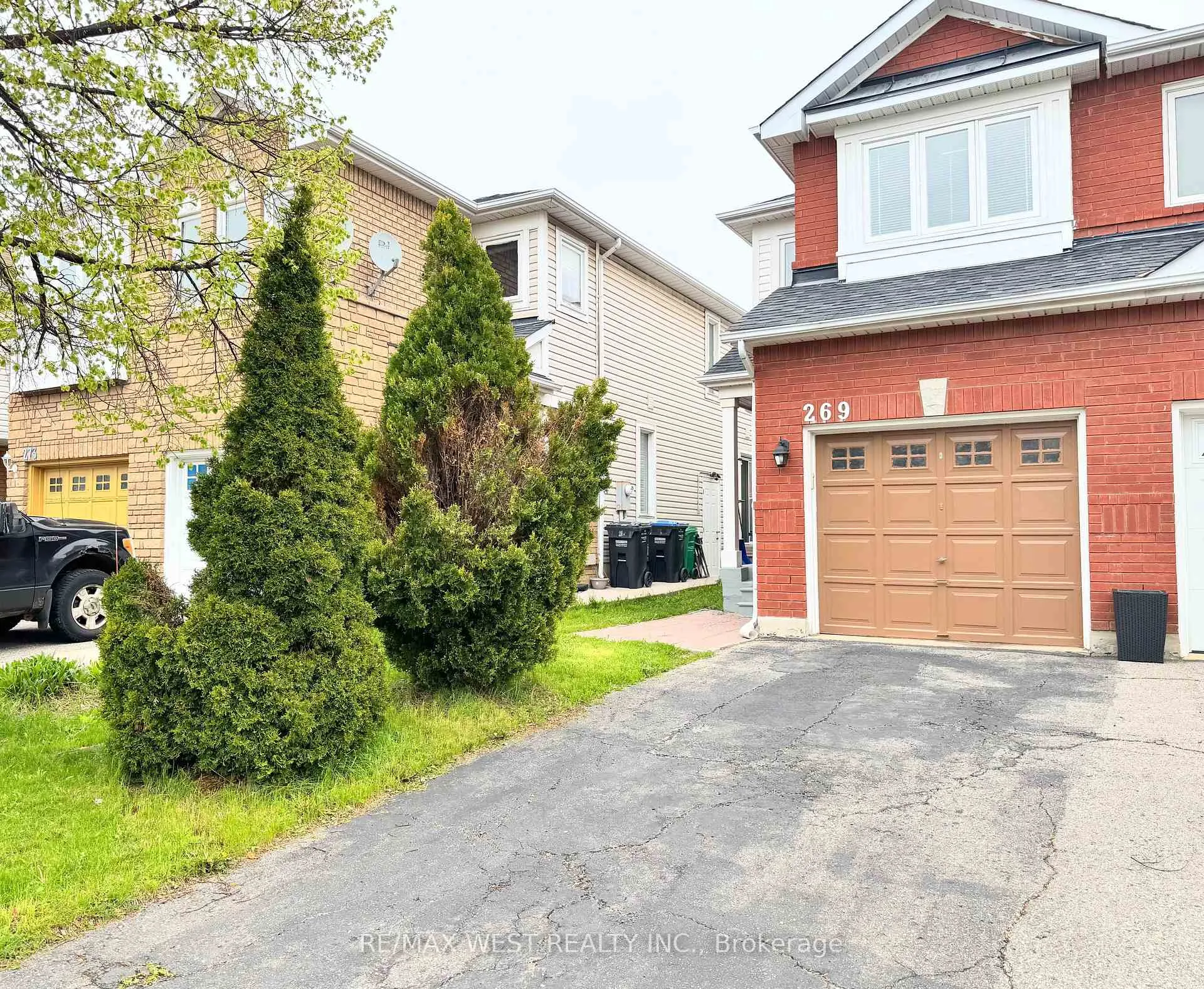 Photo 1 of 269 Pressed Brick Drive, Brampton, Brampton North — HOMEH