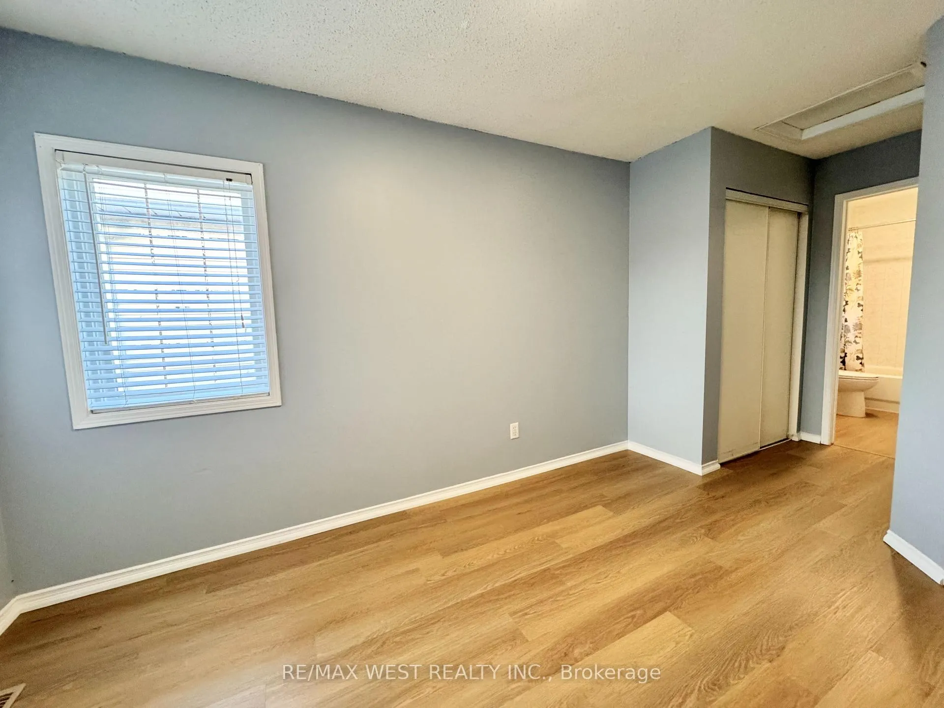 Photo 15 of 269 Pressed Brick Drive, Brampton, Brampton North — HOMEH
