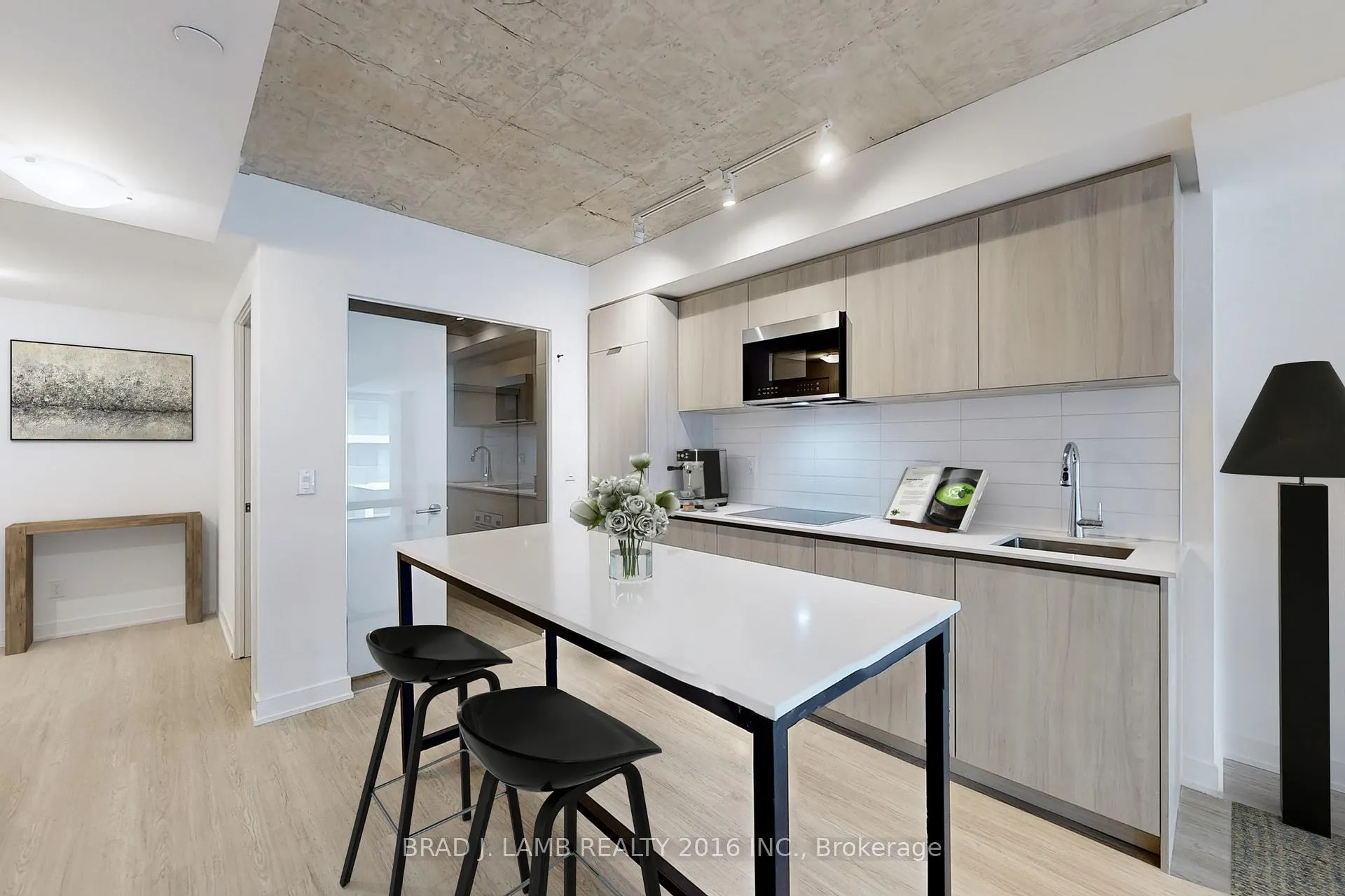 Photo 2 of Unit 501, 47 Mutual Street, Toronto, Church-Yonge Corridor — HOMEH