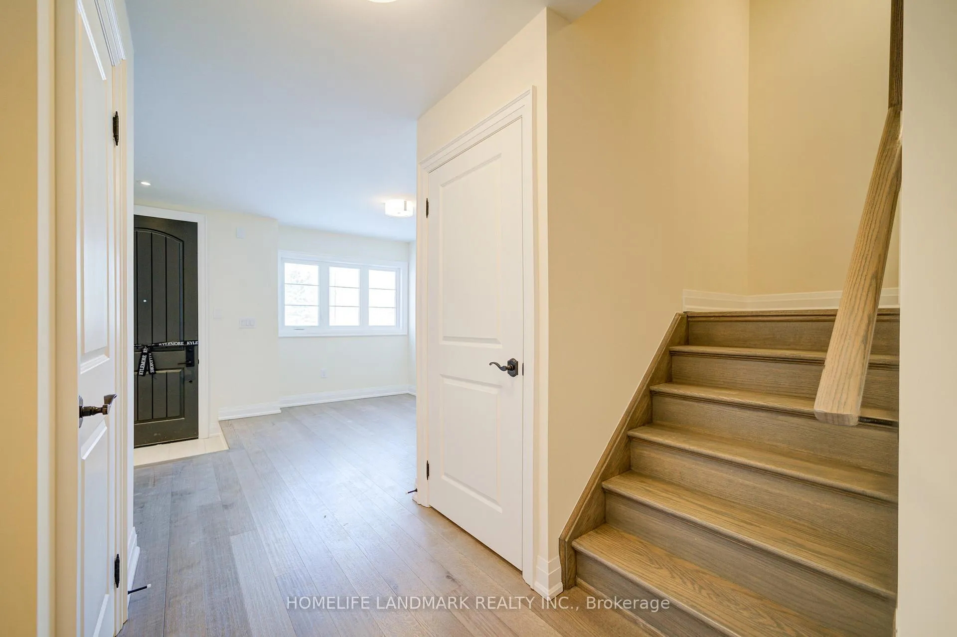 Photo 2 of 4285 Major Mackenzie Drive E, Markham, Angus Glen — HOMEH
