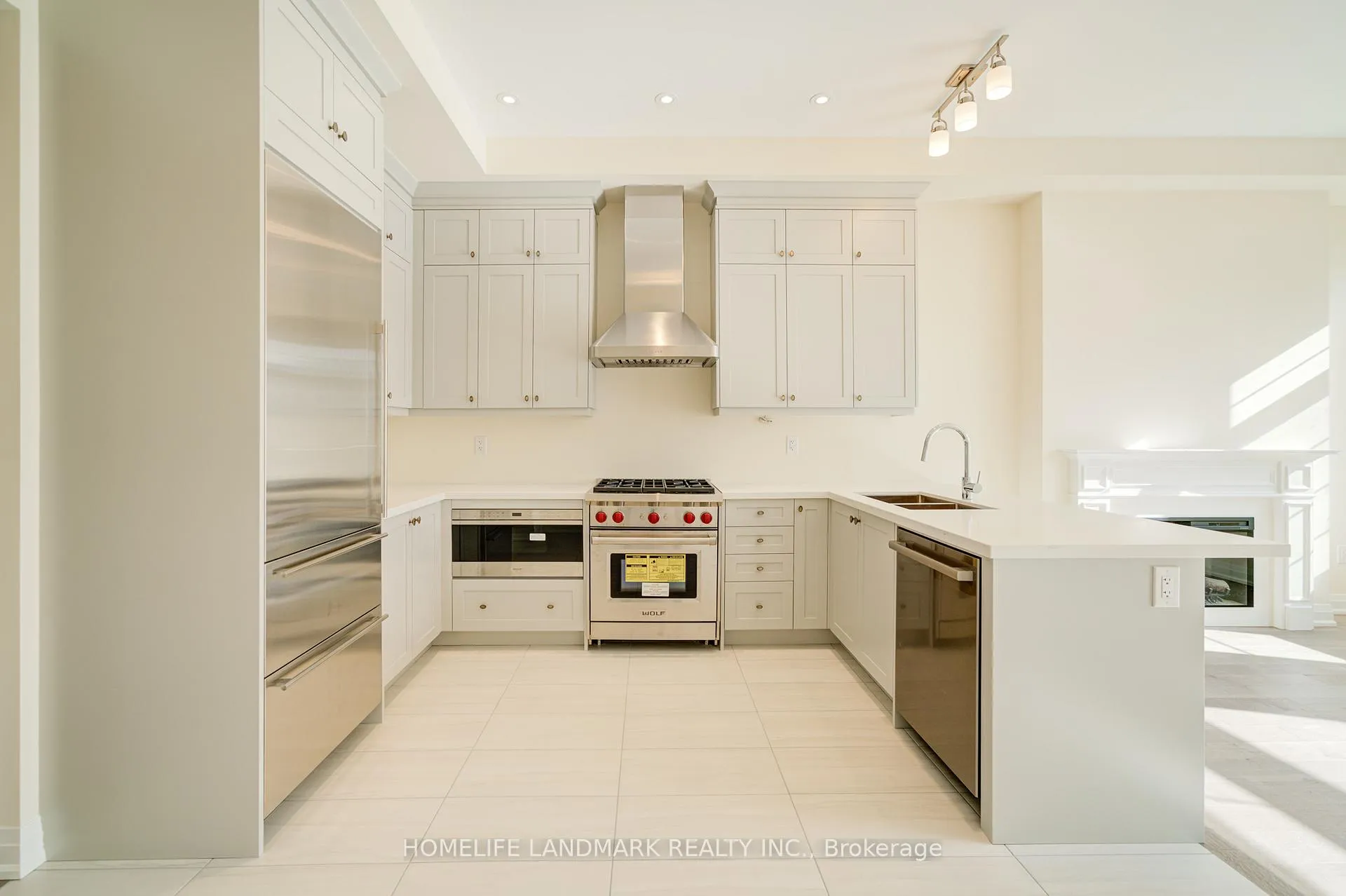 Photo 12 of 4285 Major Mackenzie Drive E, Markham, Angus Glen — HOMEH