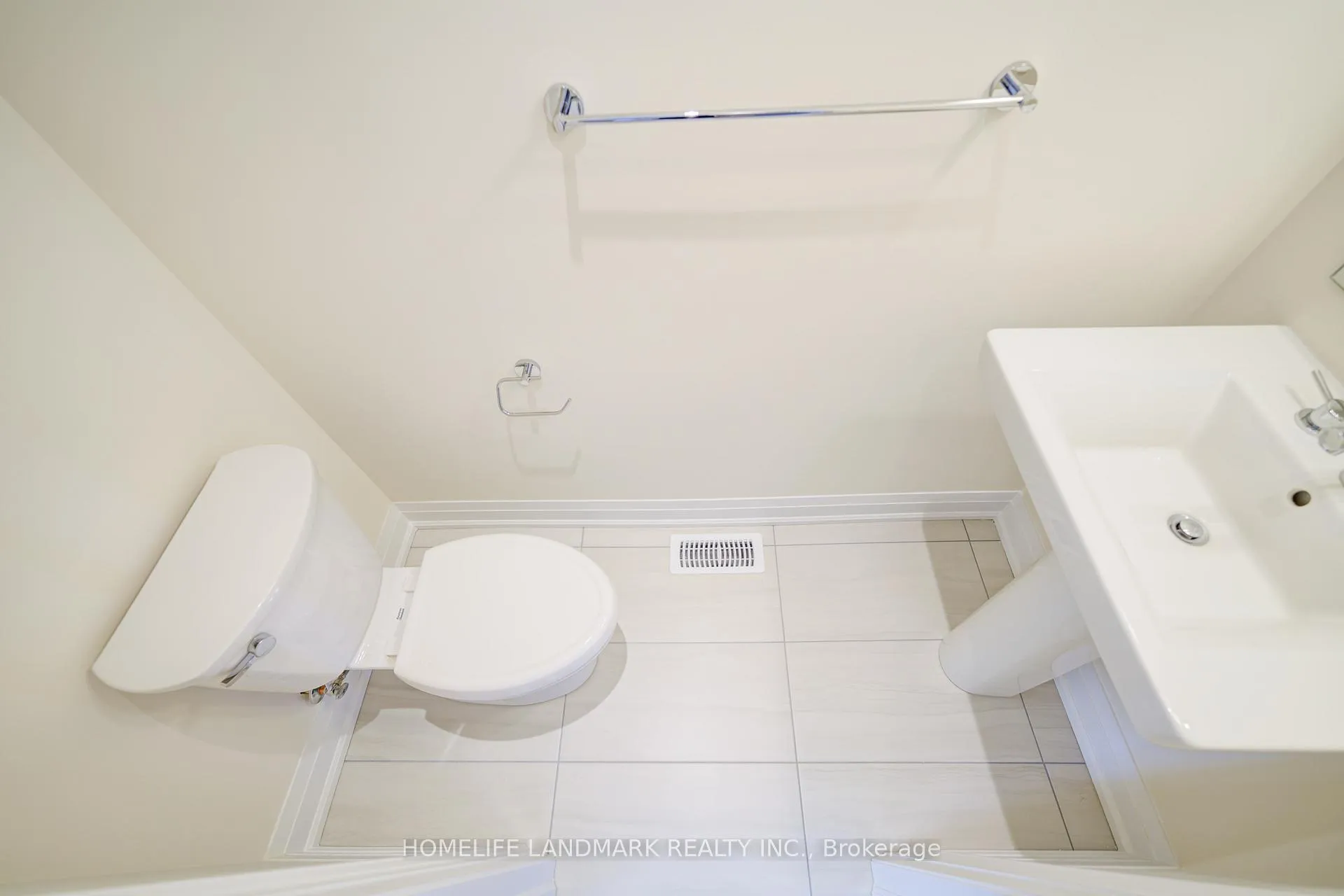 Photo 19 of 4285 Major Mackenzie Drive E, Markham, Angus Glen — HOMEH