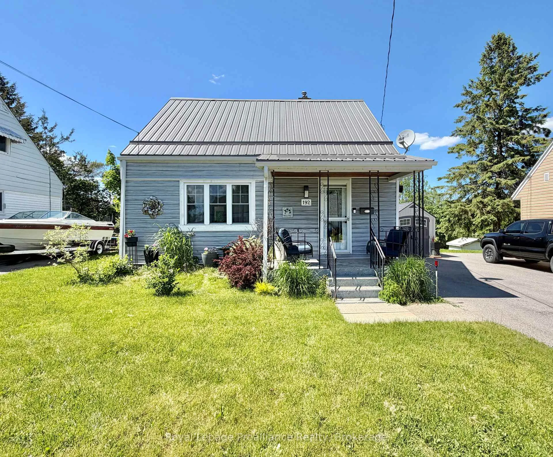 Photo 29 of 192 Pine Street, Belleville, Belleville Ward — HOMEH