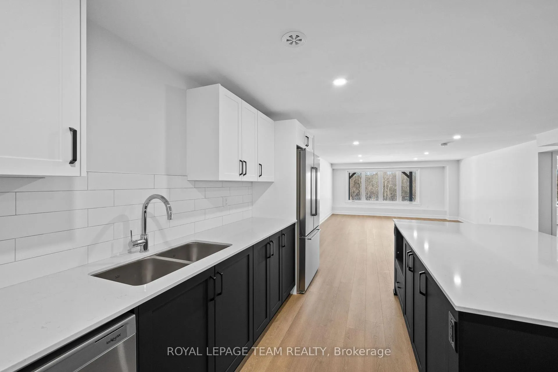 Photo 14 of Unit 2, 1102 Moore Street, Brockville — HOMEH
