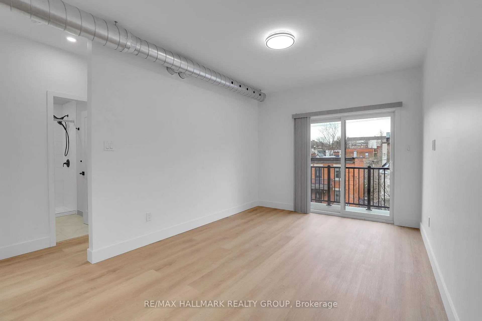 Photo 12 of Unit 4, 109 Russell Avenue, Ottawa, Sandy Hill — HOMEH
