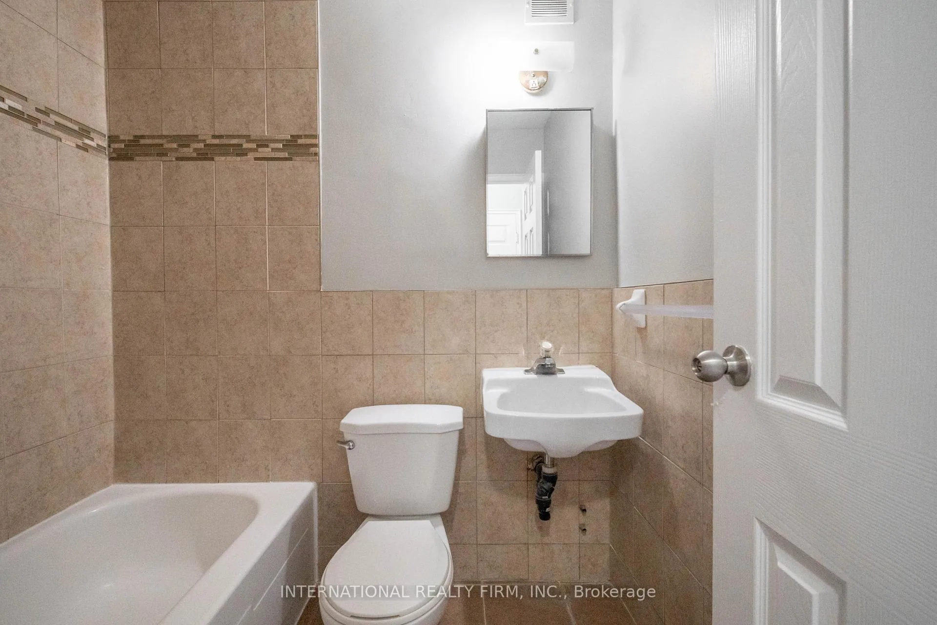 Photo 18 of Unit 206, 93 High Street, London, South A — HOMEH