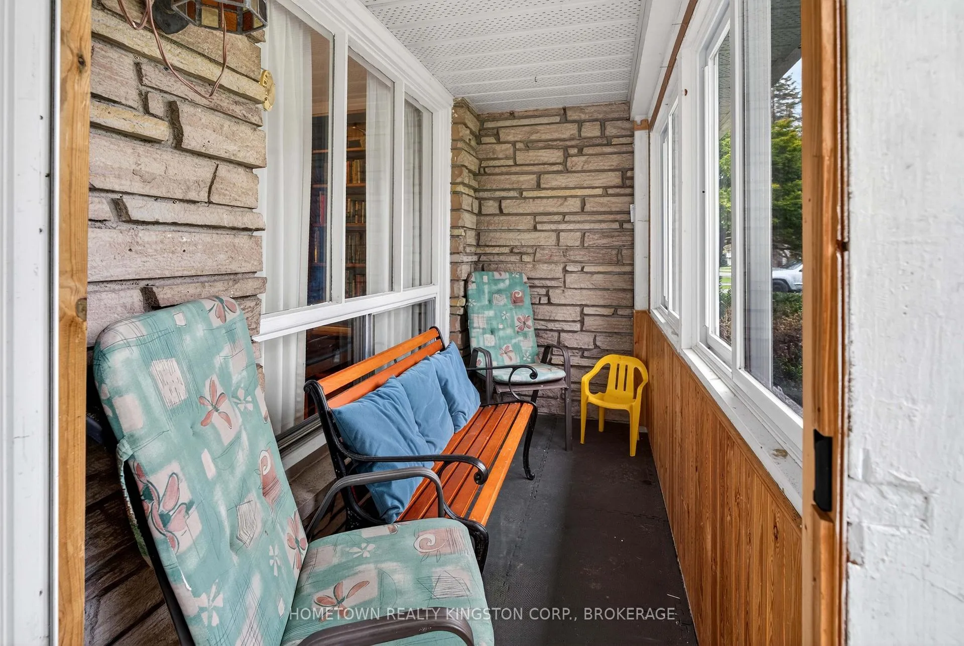 Photo 2 of 114 Campbell Crescent, Kingston, Central City West — HOMEH
