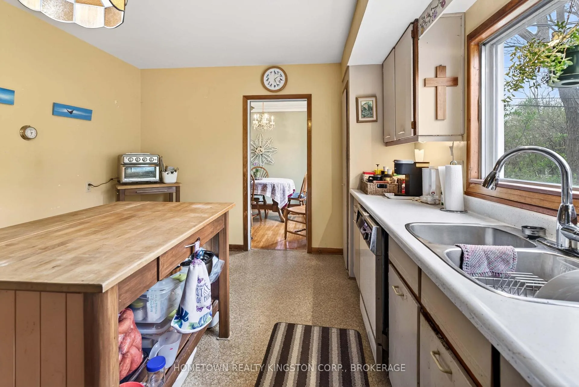 Photo 8 of 114 Campbell Crescent, Kingston, Central City West — HOMEH