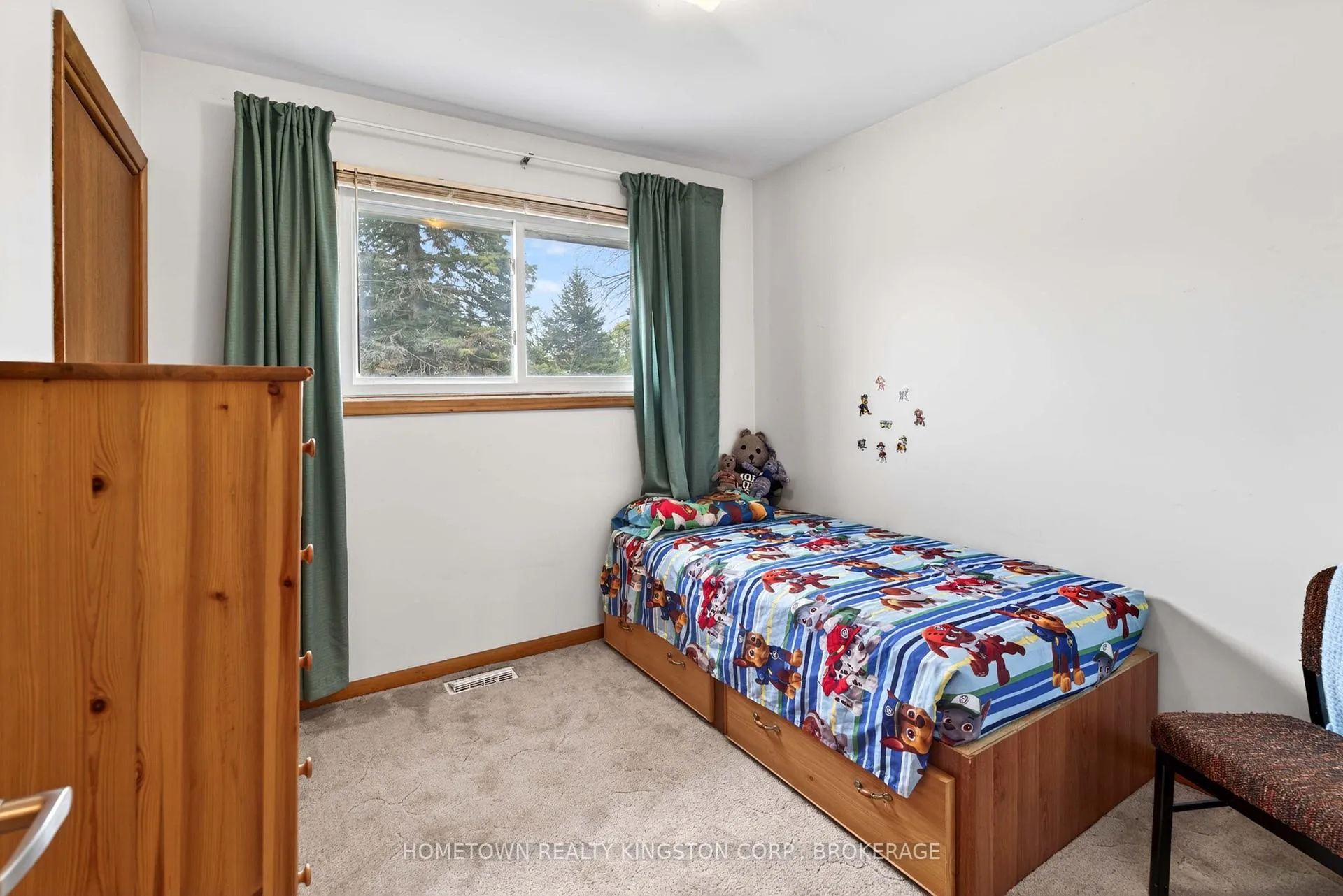 Photo 17 of 114 Campbell Crescent, Kingston, Central City West — HOMEH