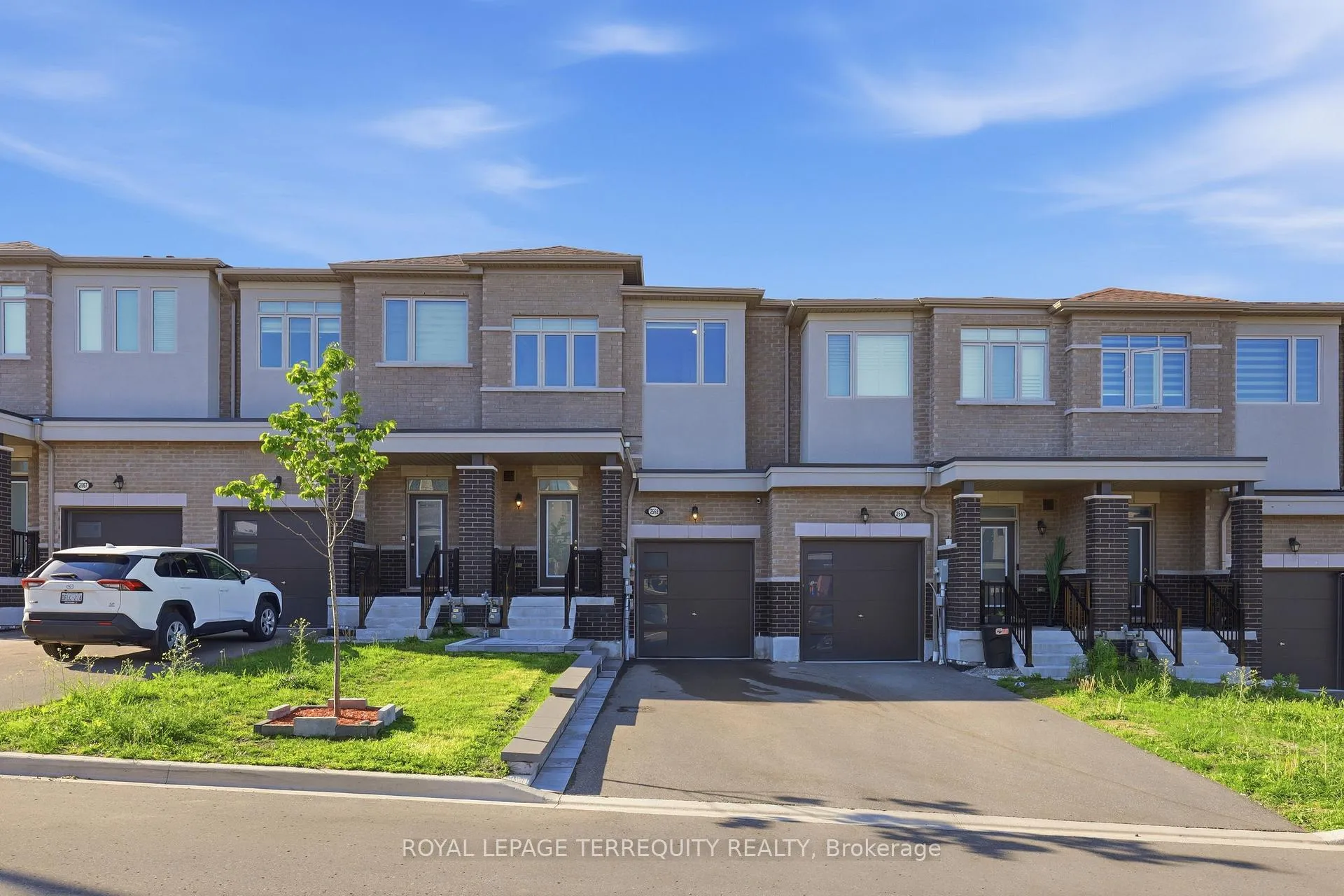 Photo 1 of 2563 Winter Words Drive, Oshawa, Windfields — HOMEH