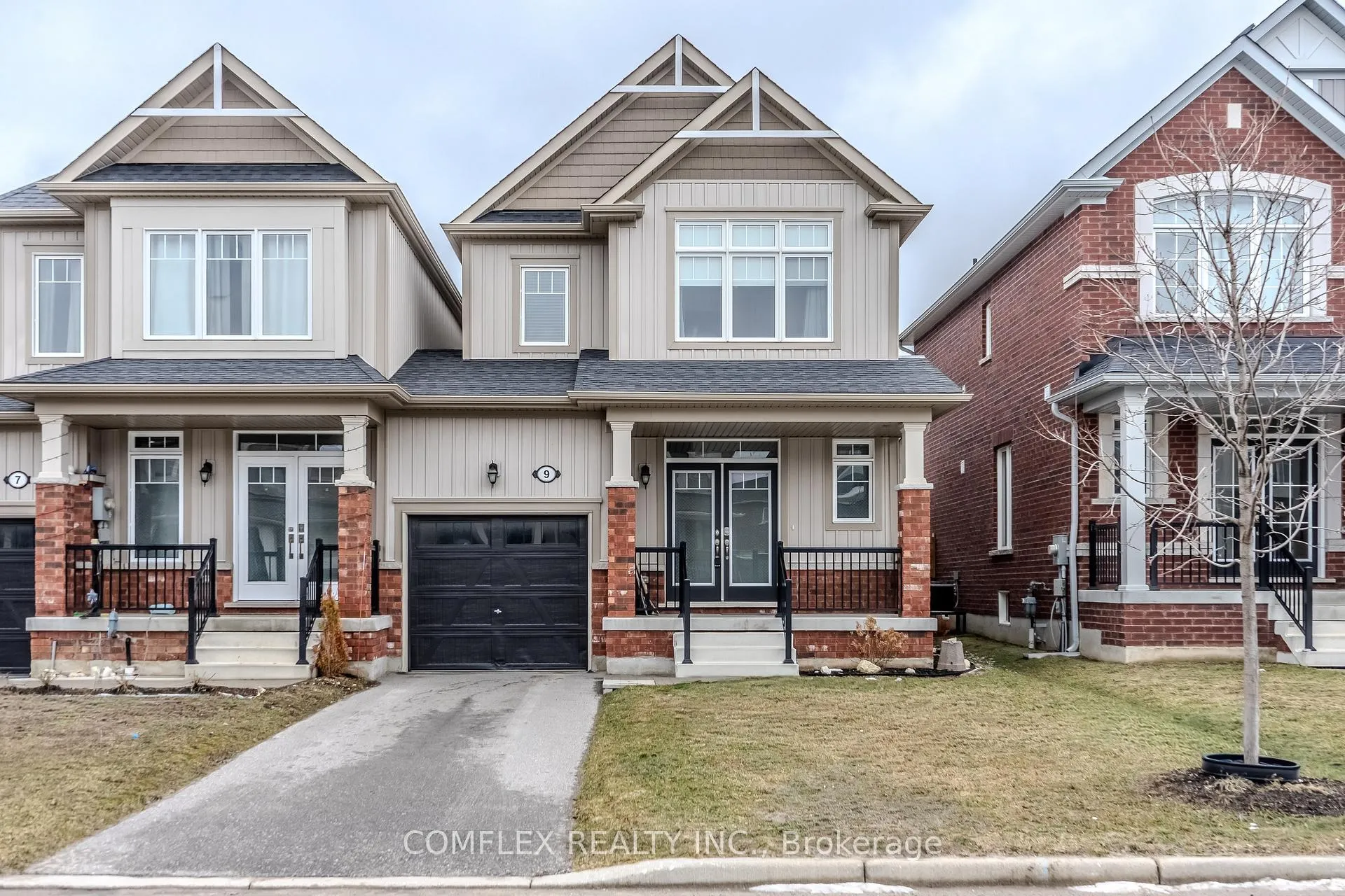 Front of 9 Barfoot Street