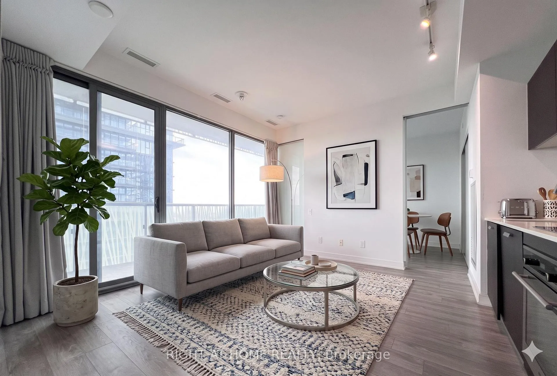 Photo 8 of Unit 3613, 50 Charles St E Street, Toronto, Church-Yonge Corridor — HOMEH